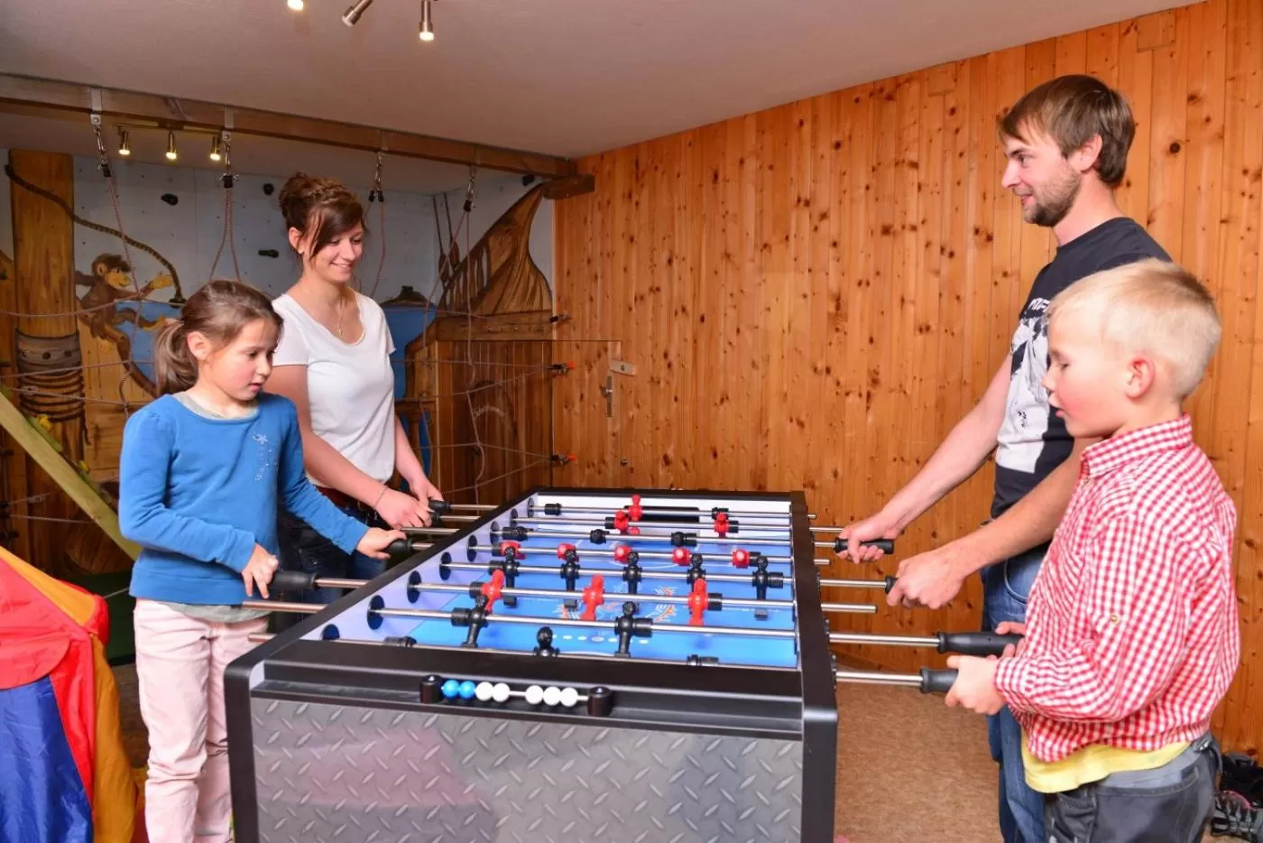 Game Room in Familienhotel Löwen