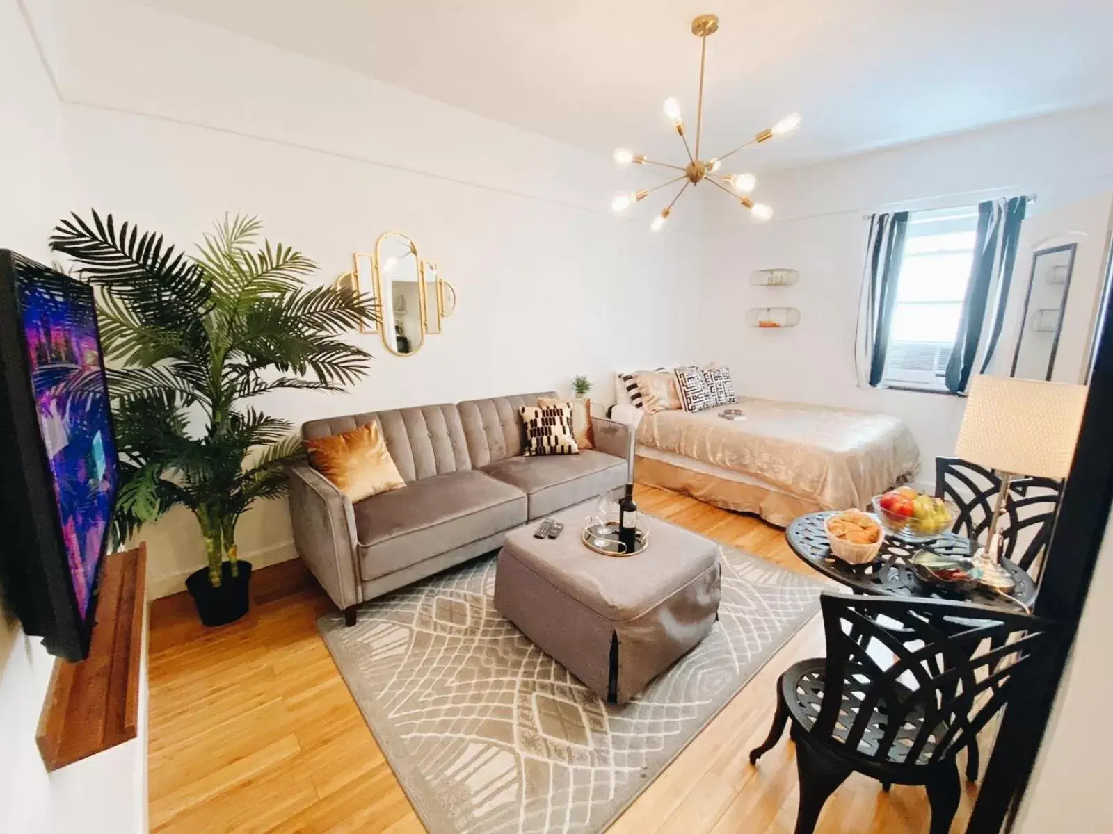 Nine20 Collins Apartments by Lowkl Nine20 Collins Apartments by Lowkl