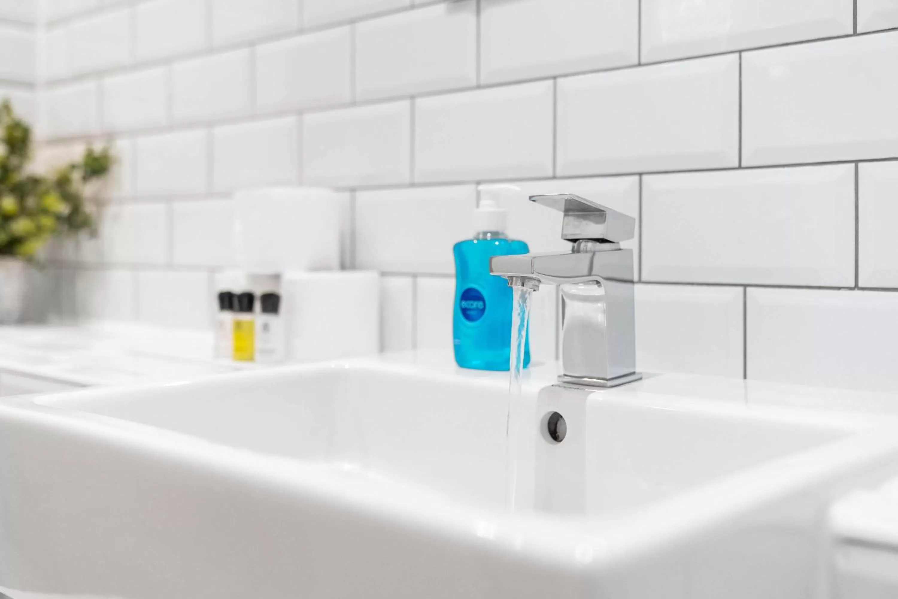 Bathroom in Onyx O2 Arena Brindley Place Broad Street Large Spacious Apartment