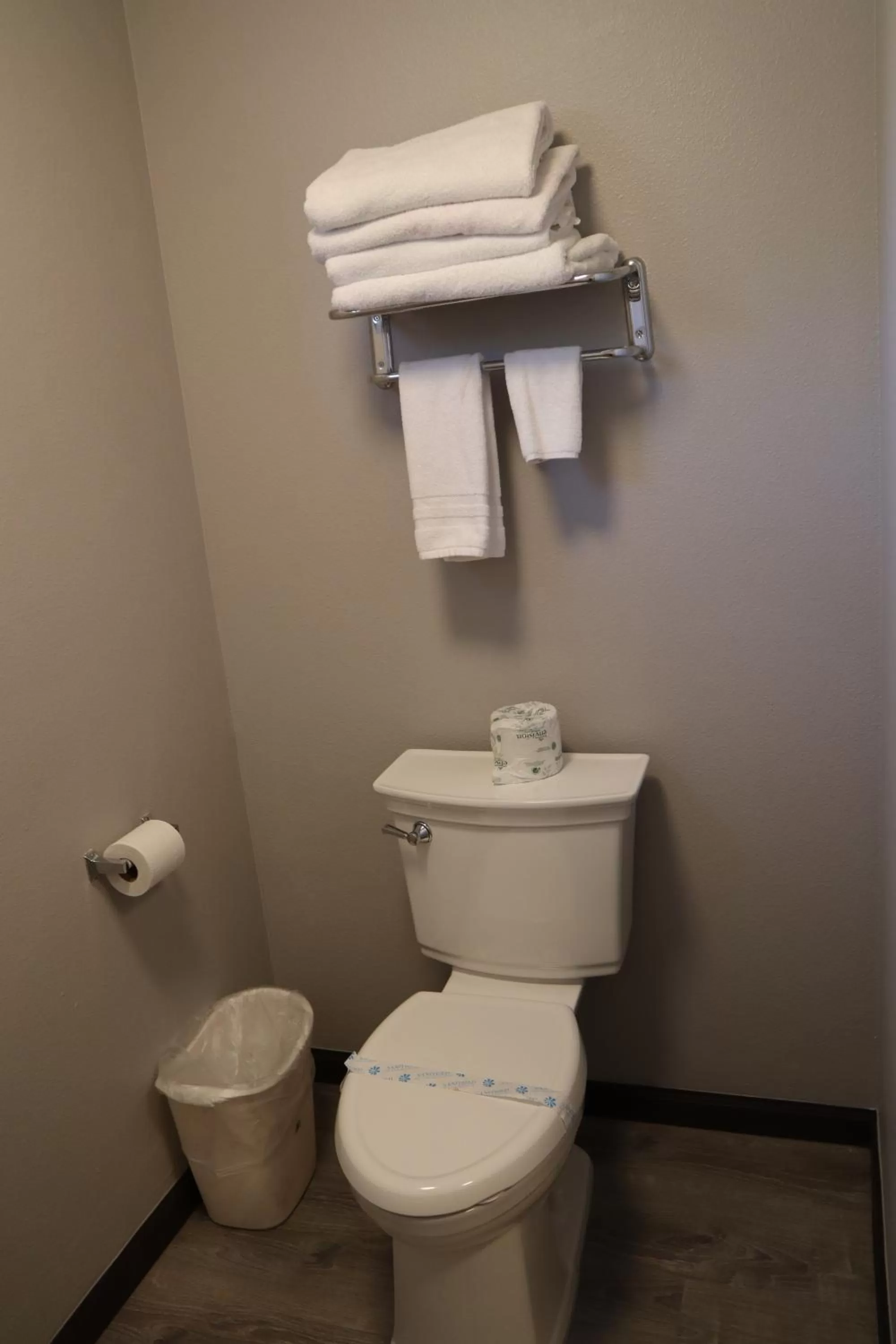 Express Inn & Suites Eugene