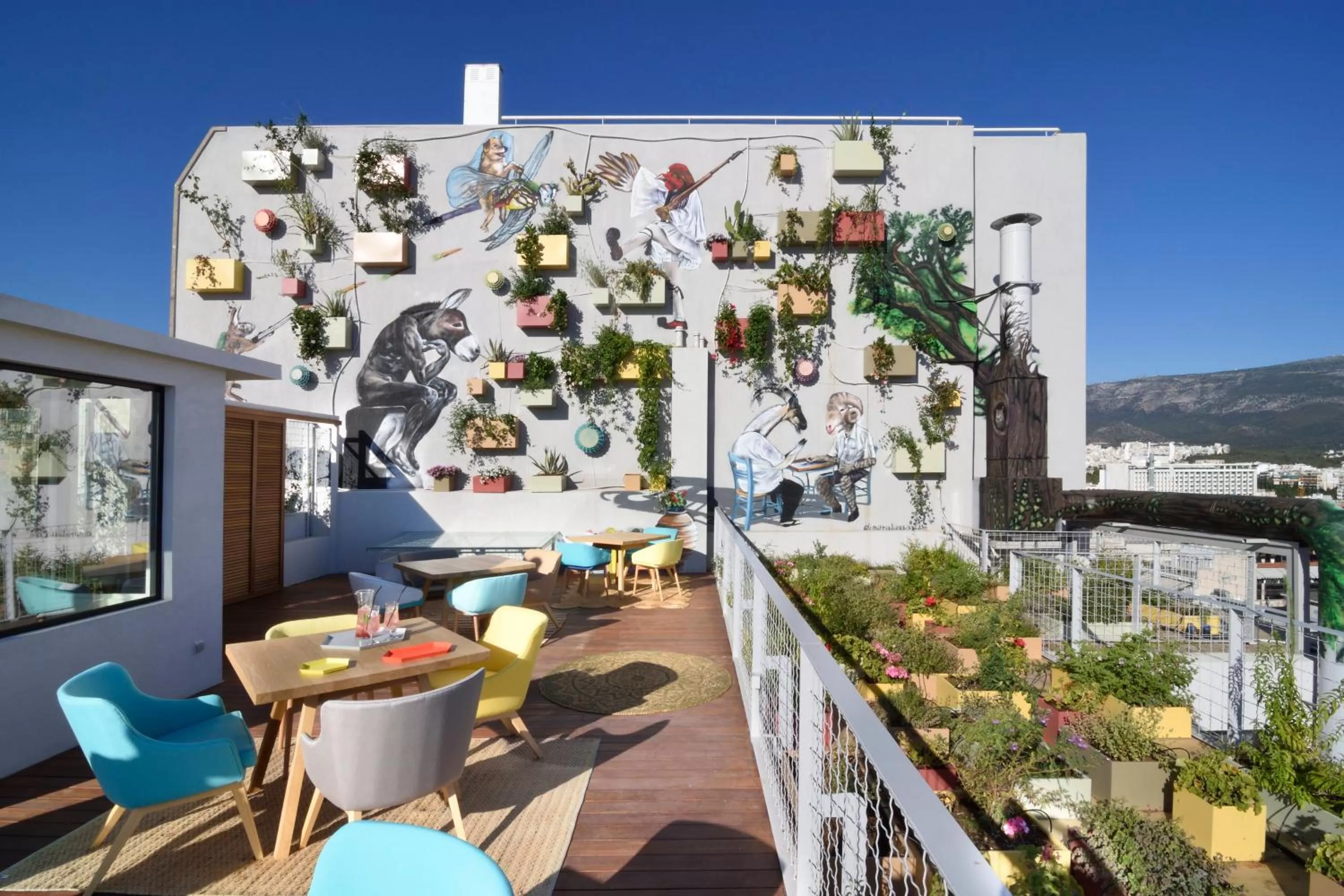 Restaurant/places to eat in Coco-Mat Hotel Athens