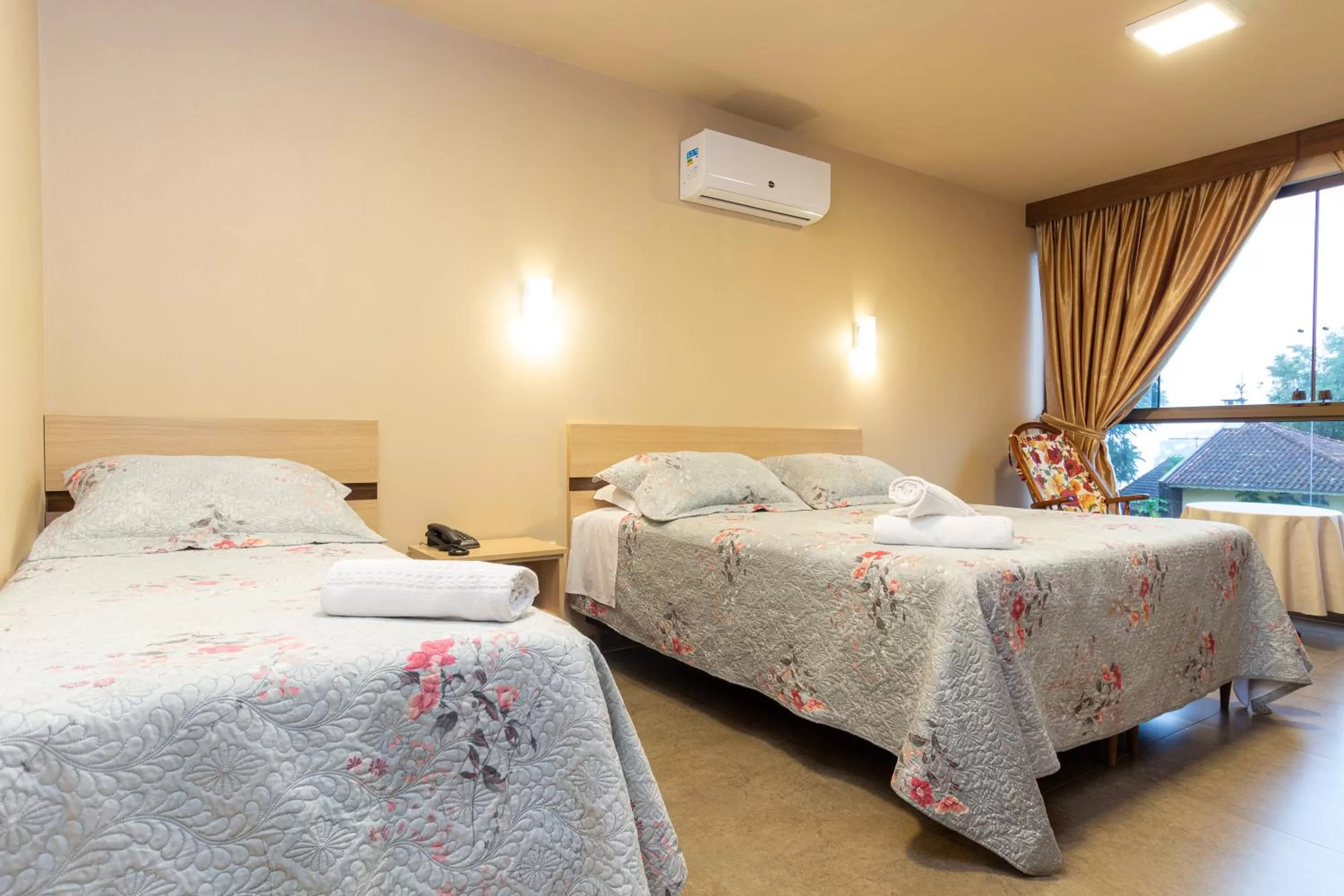 Bed in Hotel Park Haus