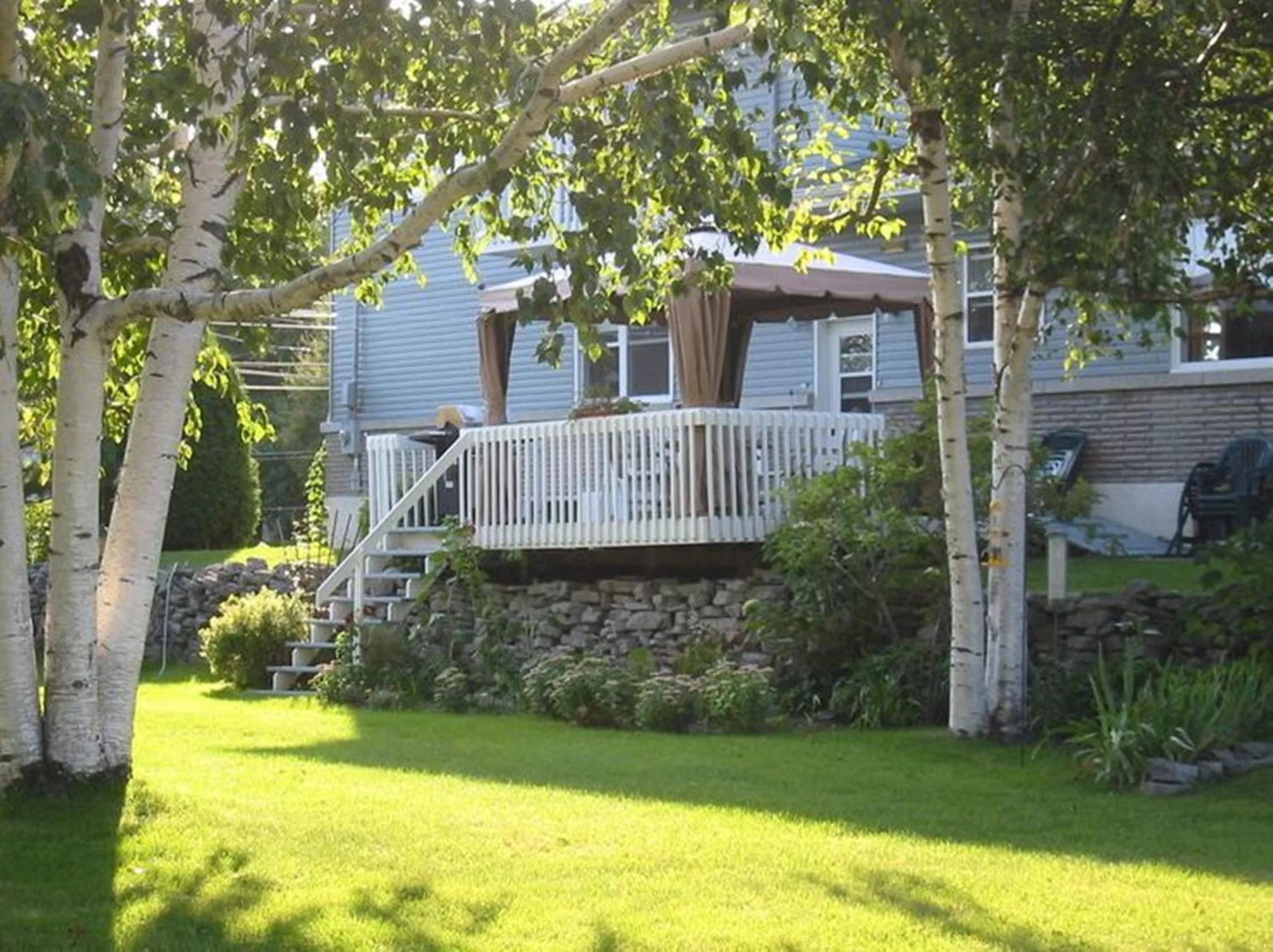 Facade/entrance in Maison Parc Delormier