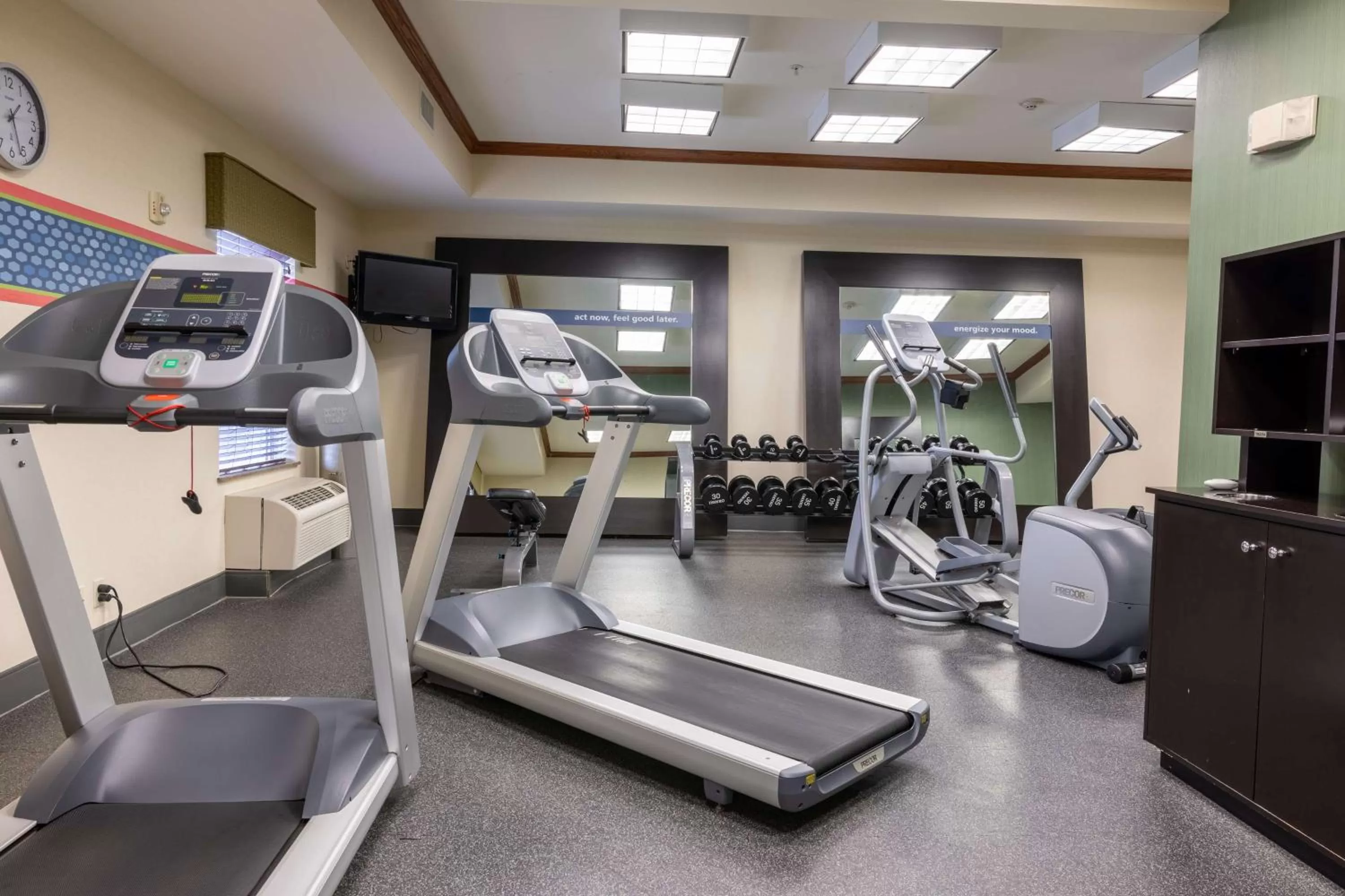 Fitness centre/facilities in Hampton Inn Alice