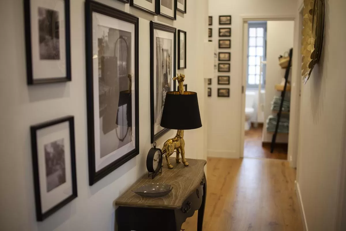 Decorative detail in Bienvenue Chez Nous