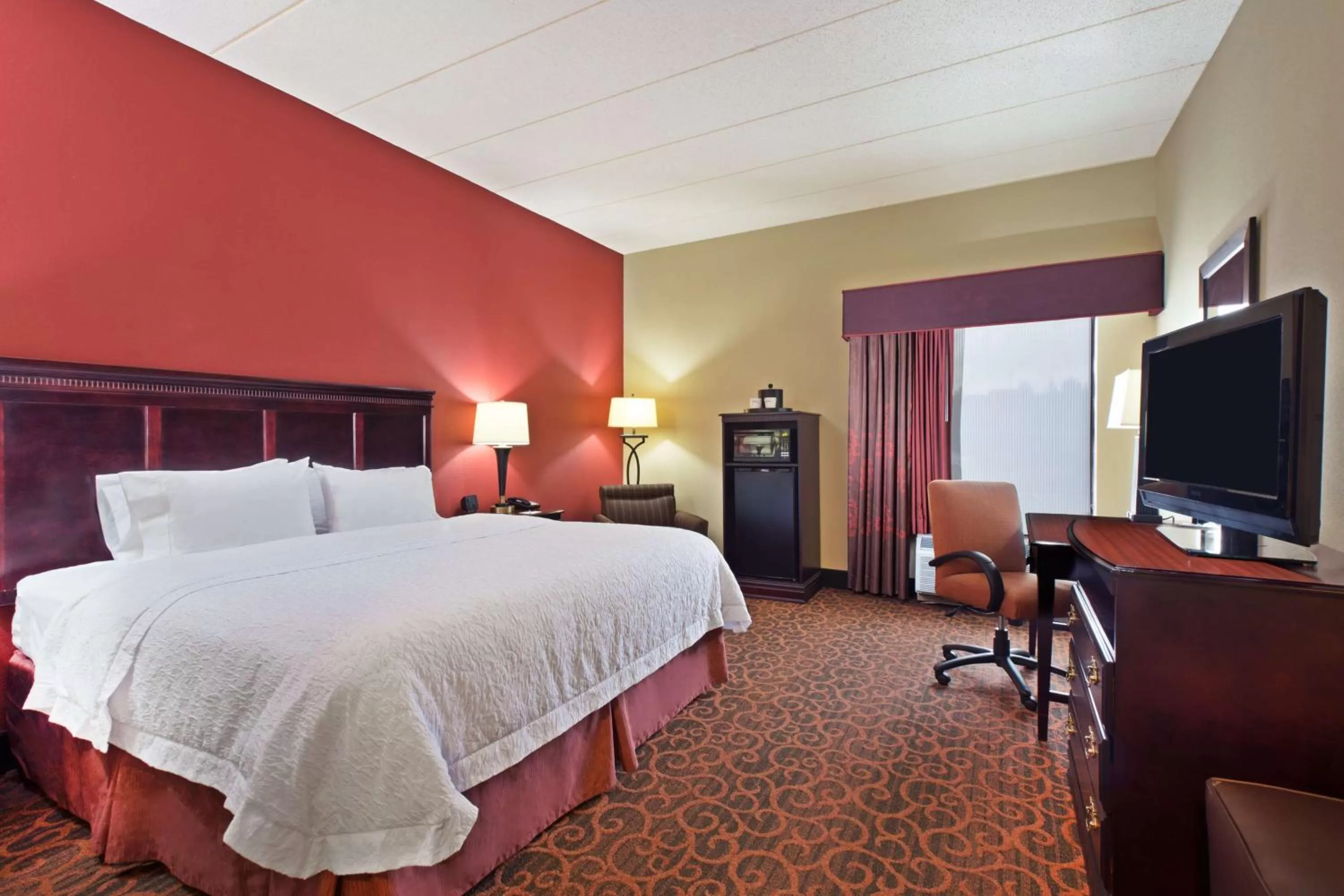 Bed in Hampton Inn Winfield Teays Valley