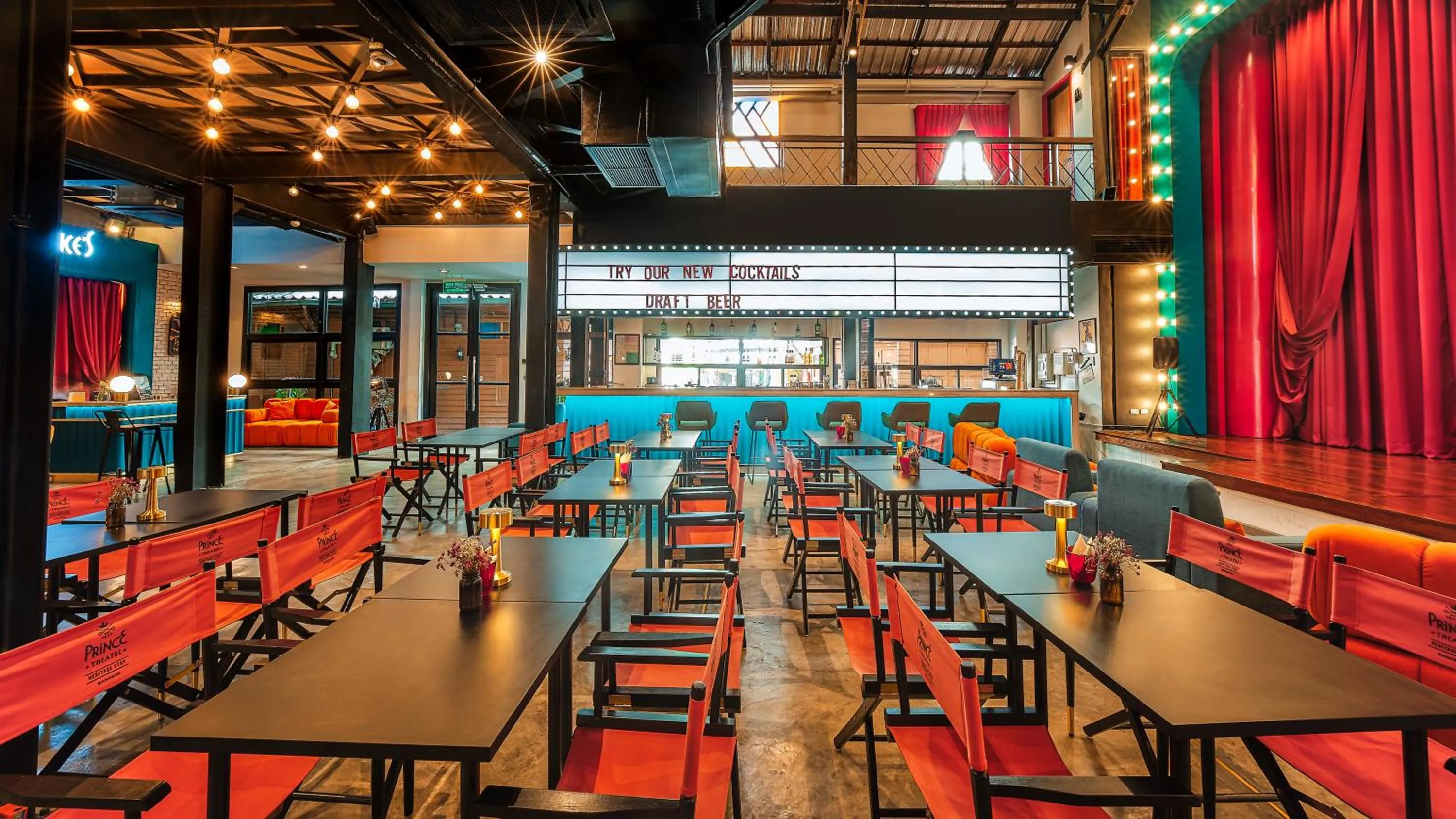 Restaurant/places to eat in Prince Theatre Heritage Stay Hostel - Silom