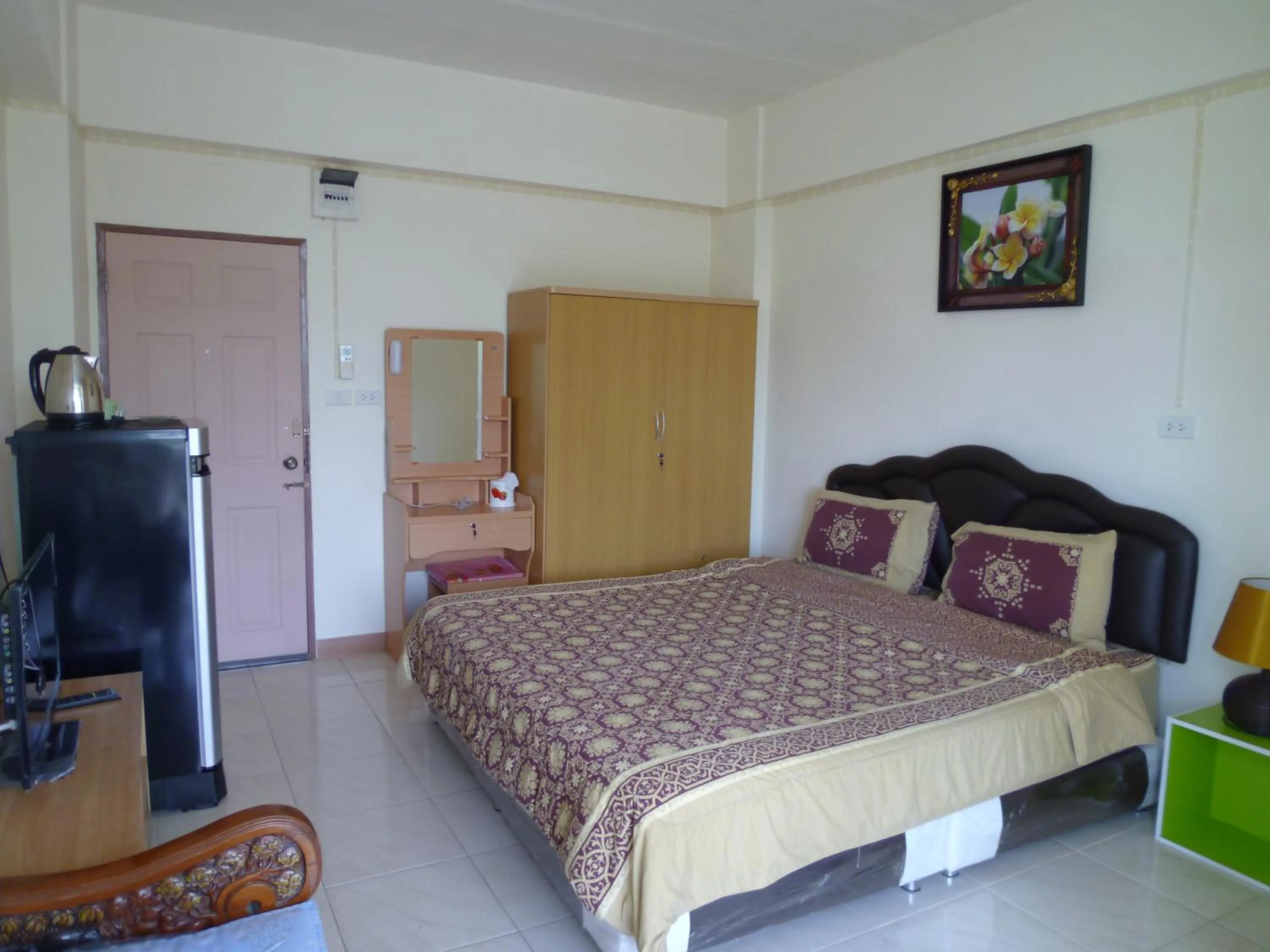 Bed in Vanlisut Hotel Ngamwongwan