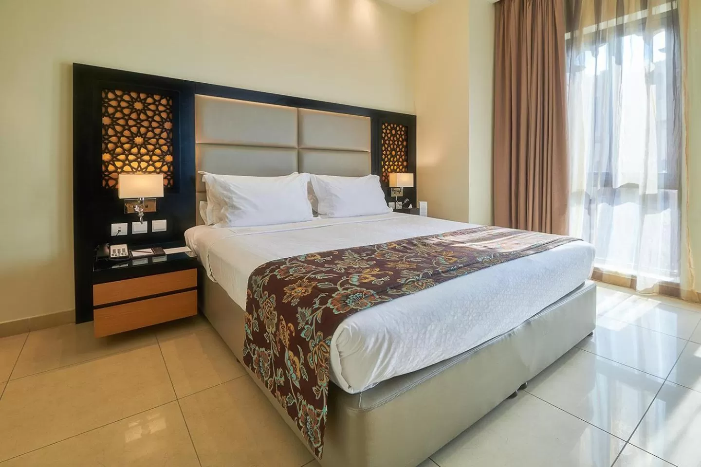 Bed in Bahi Ajman Palace Hotel