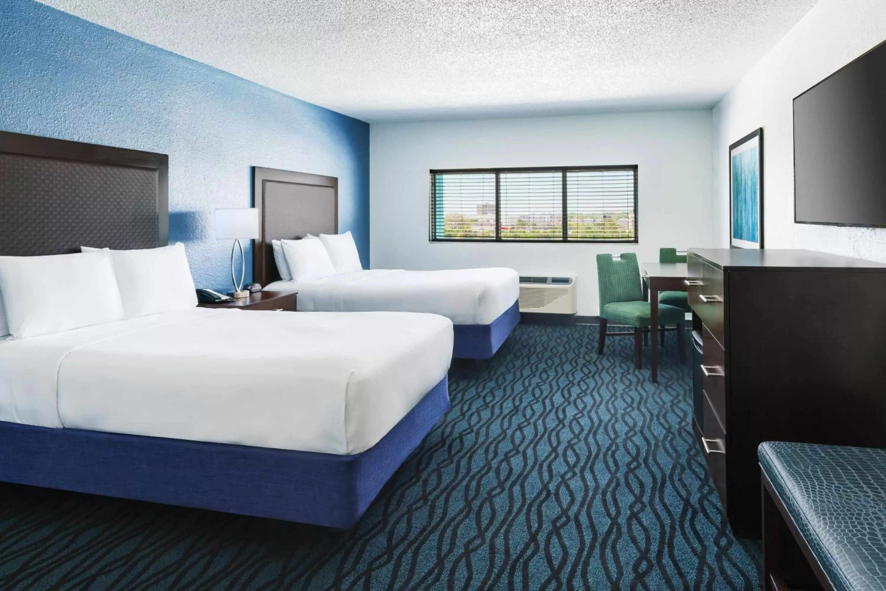 Photo of the whole room, Bed in Coco Key Hotel & Water Park Resort