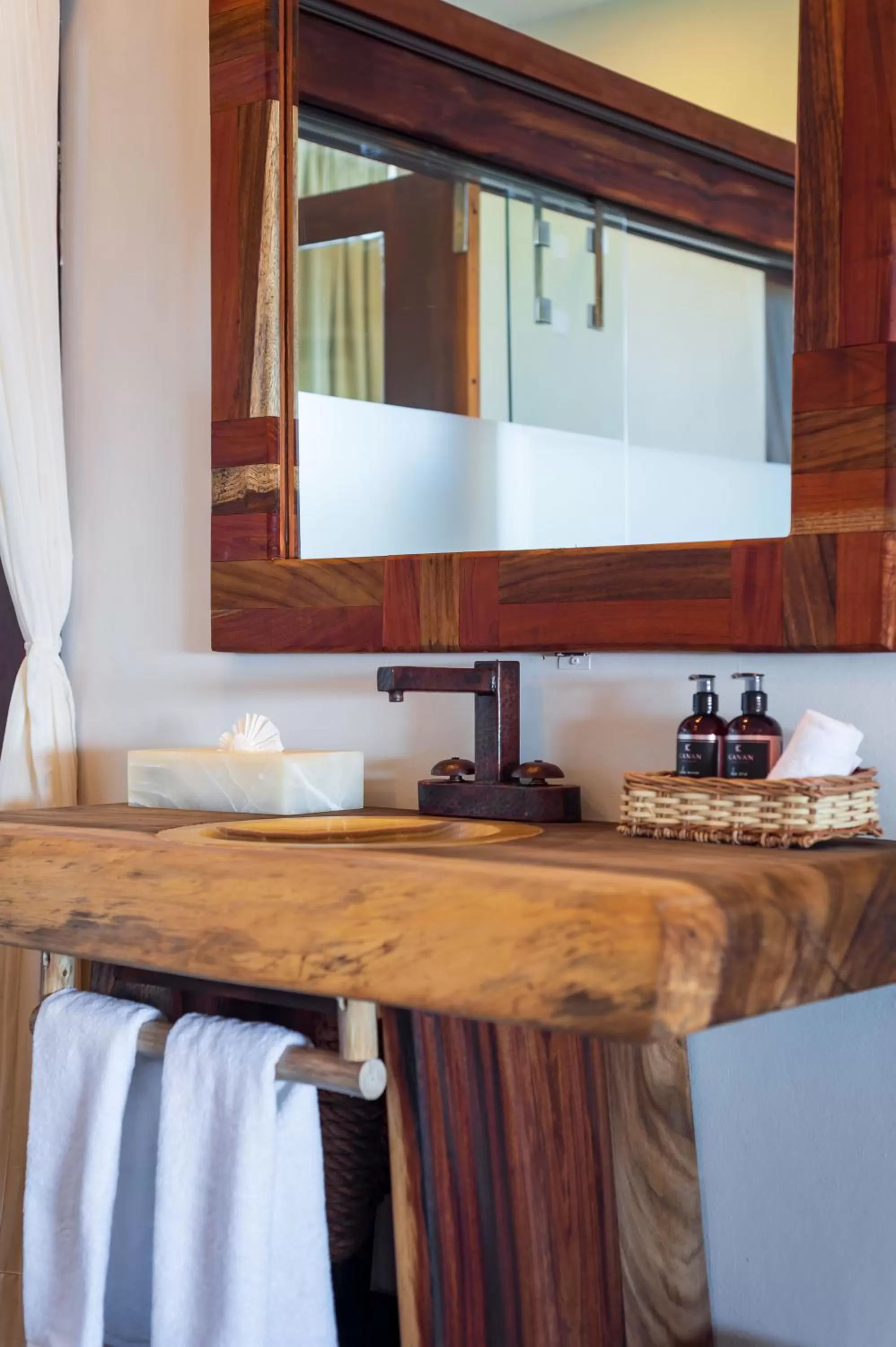 Bathroom in Kanan Tulum Hotel & Spa Adults Only Playground