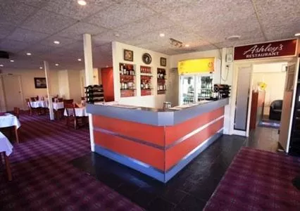 Restaurant/places to eat in Citrus Valley Motel