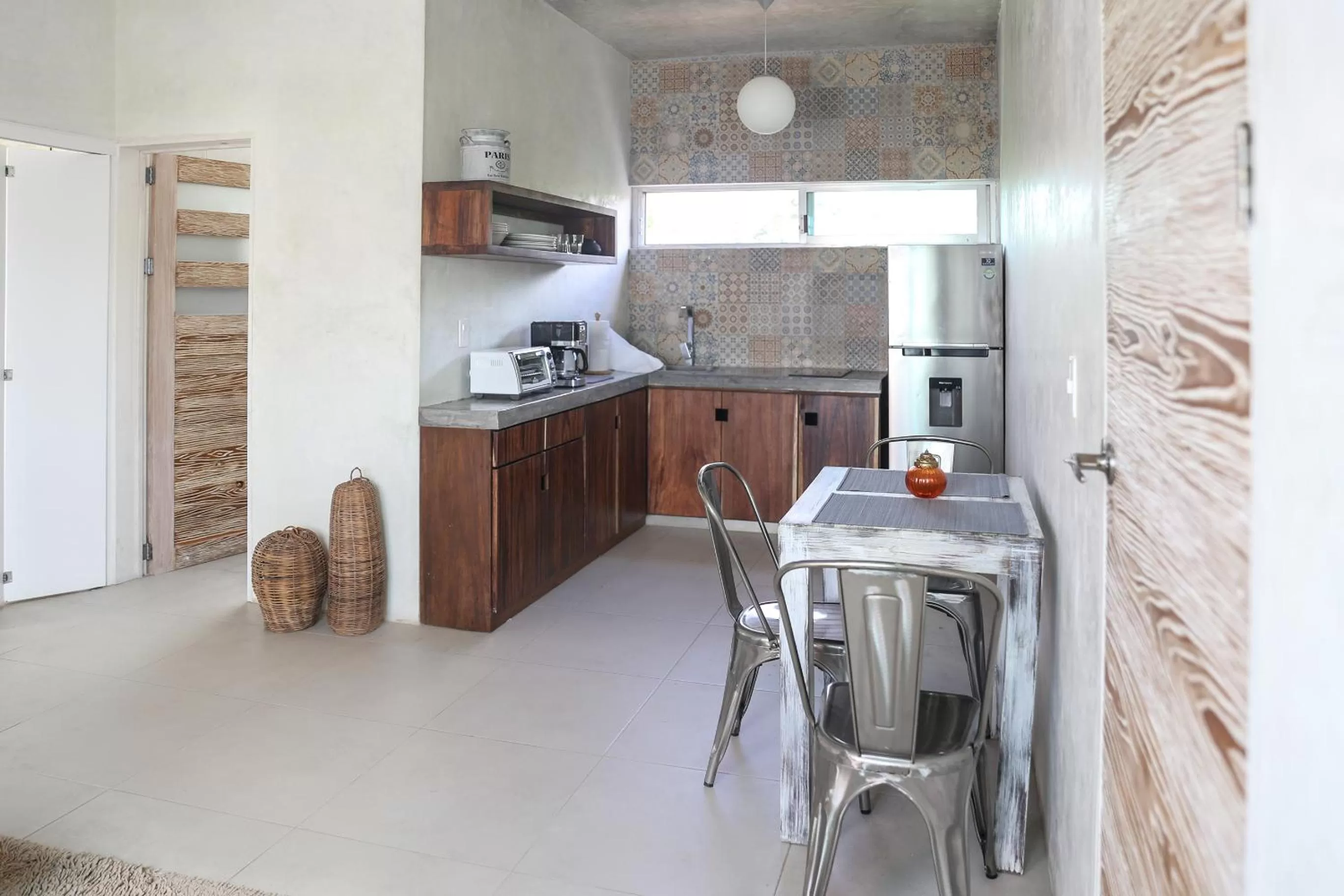 Kitchen or kitchenette in Villas H2O