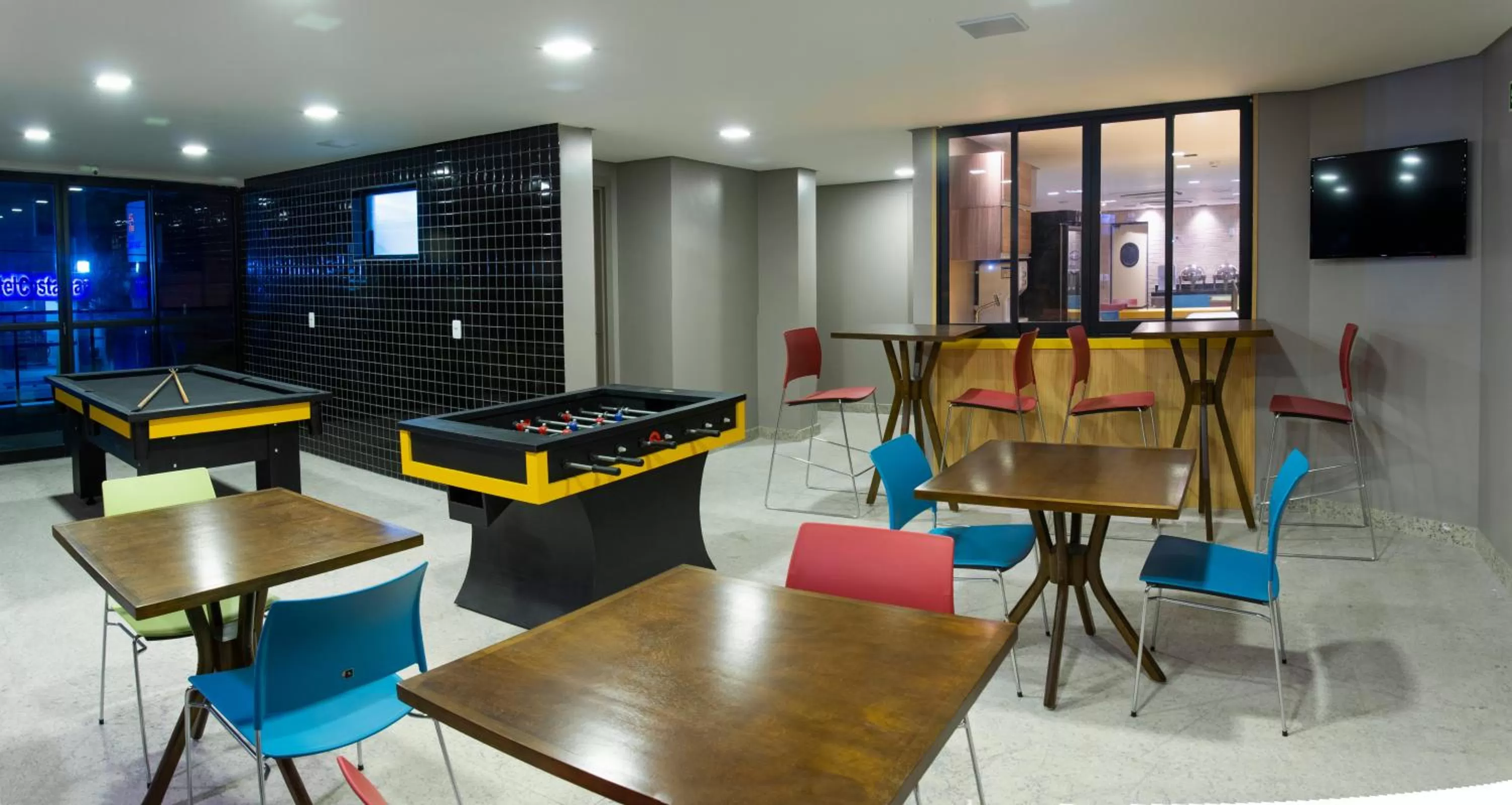 Game Room in Comfort Hotel Maceió