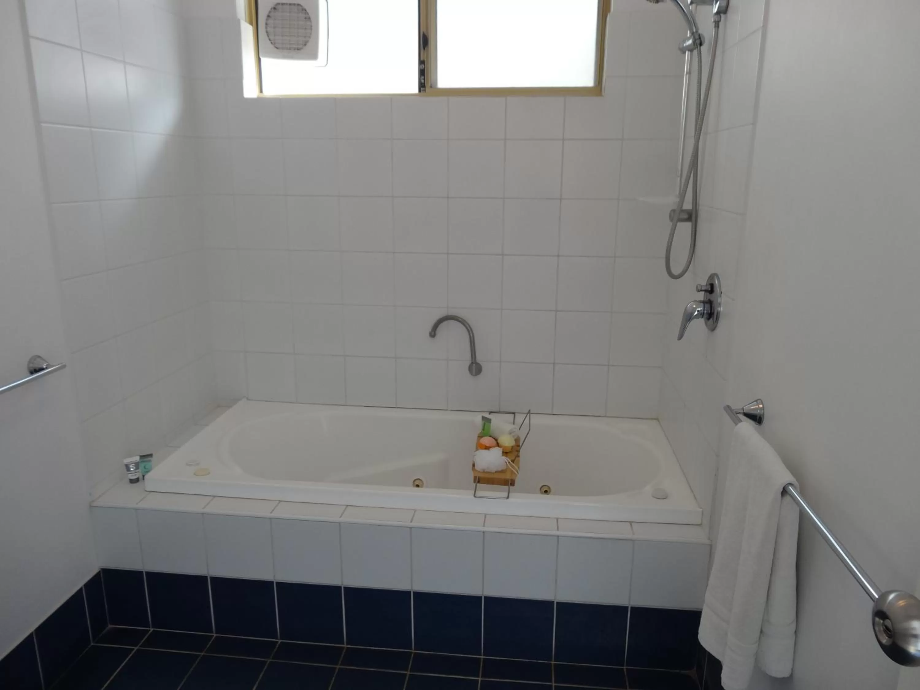 Bathroom in Archipelago Apartments Esperance