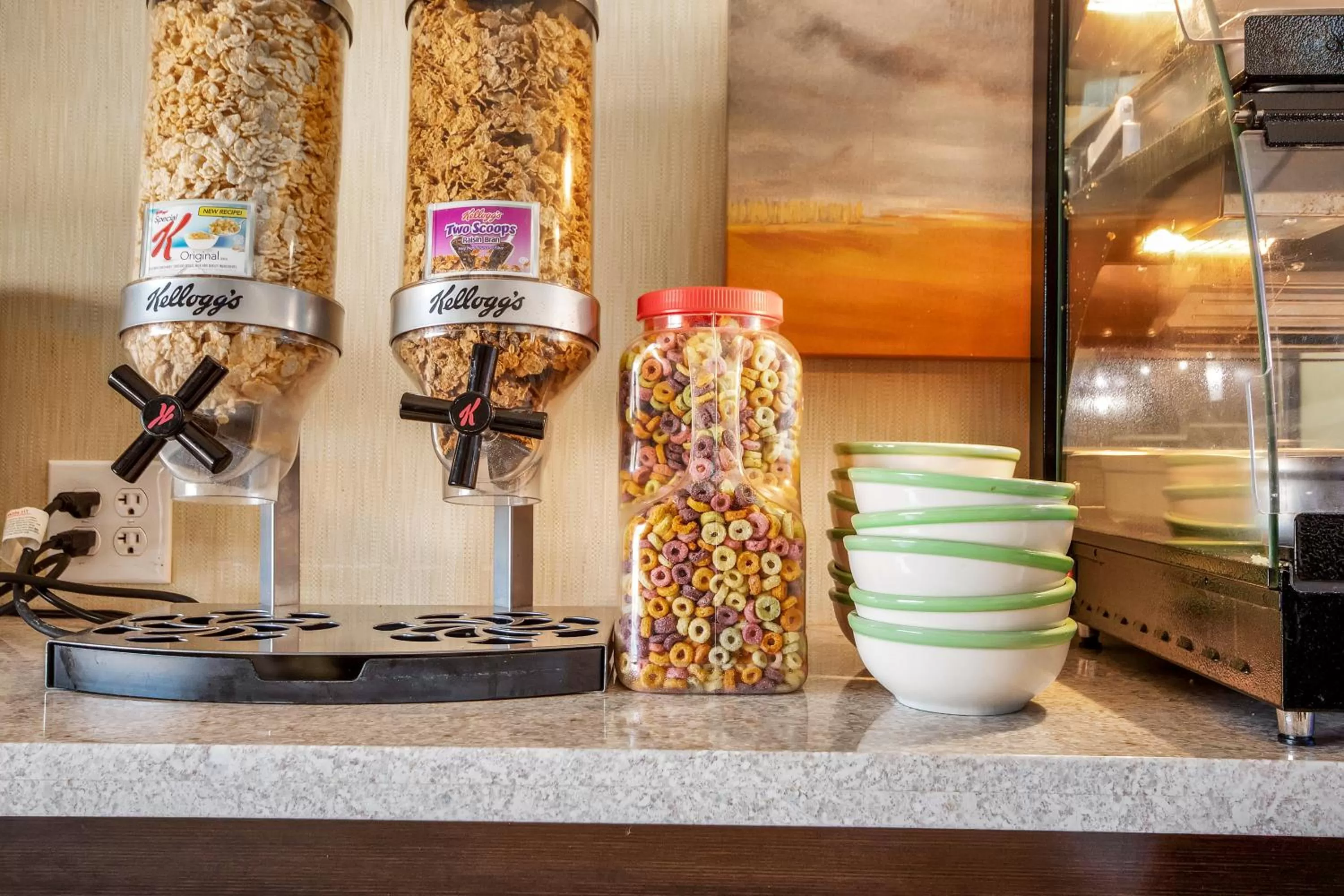 Food in Home Inn & Suites Regina East