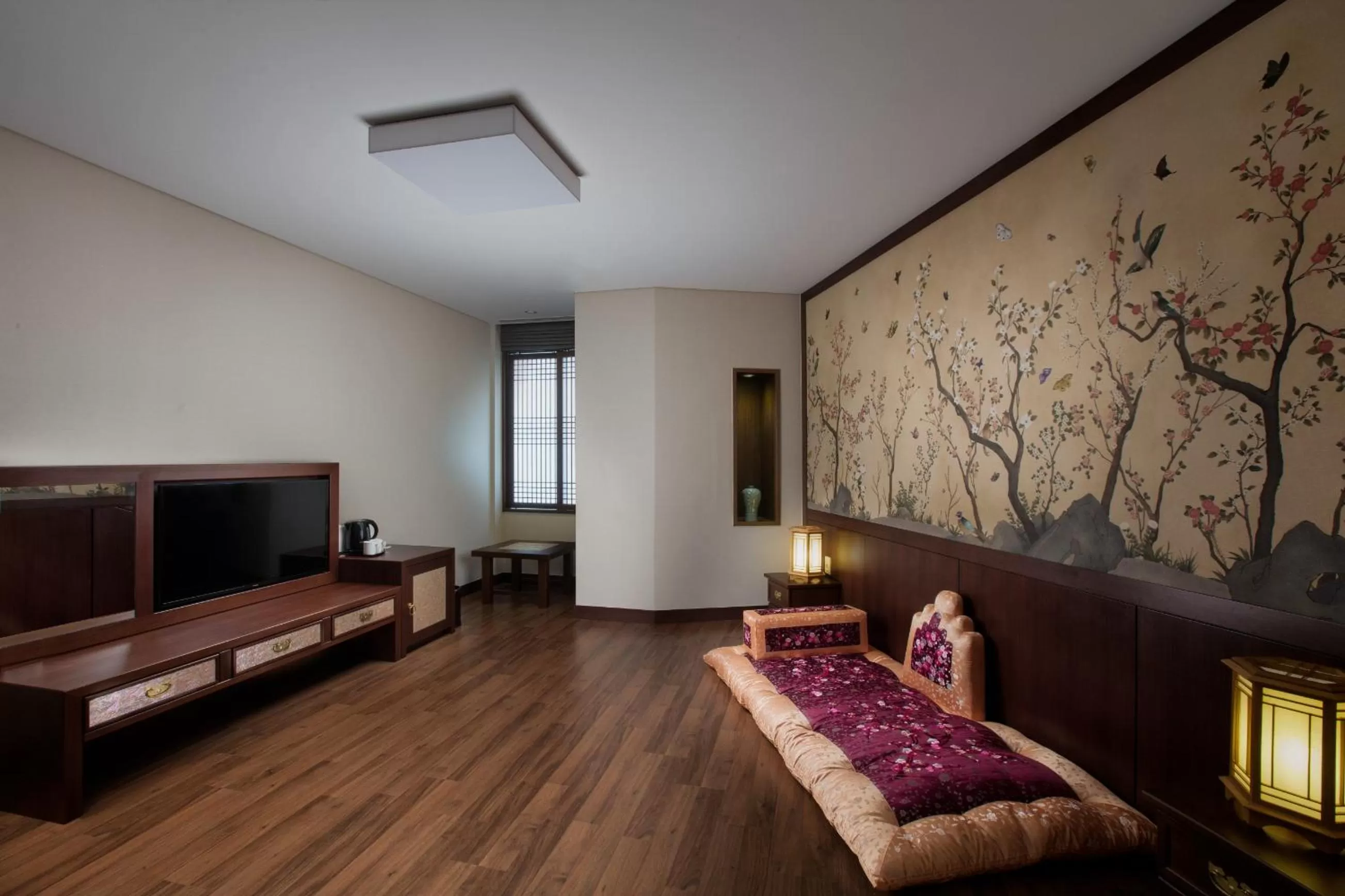 Decorative detail, Bed in Ibis Ambassador Myeongdong