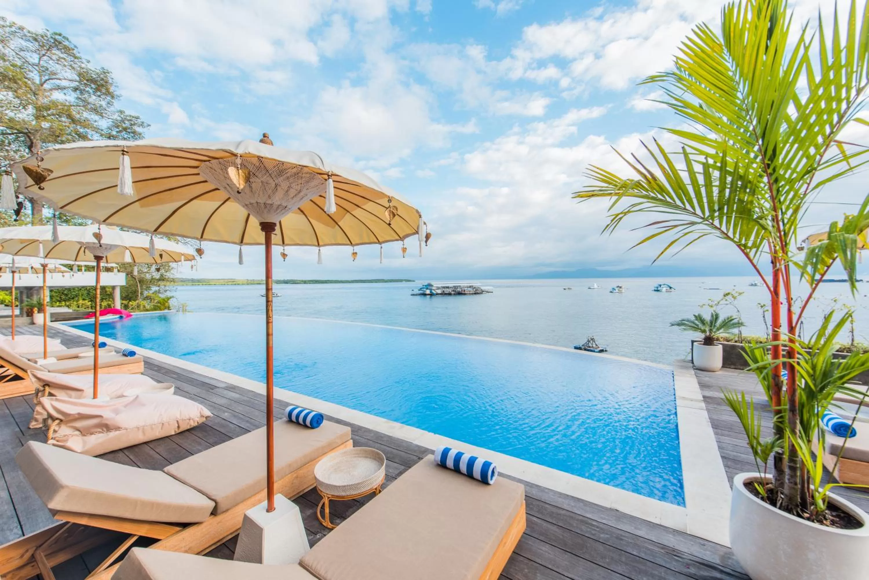 Swimming pool in Sea La Vie Resort Nusa Penida