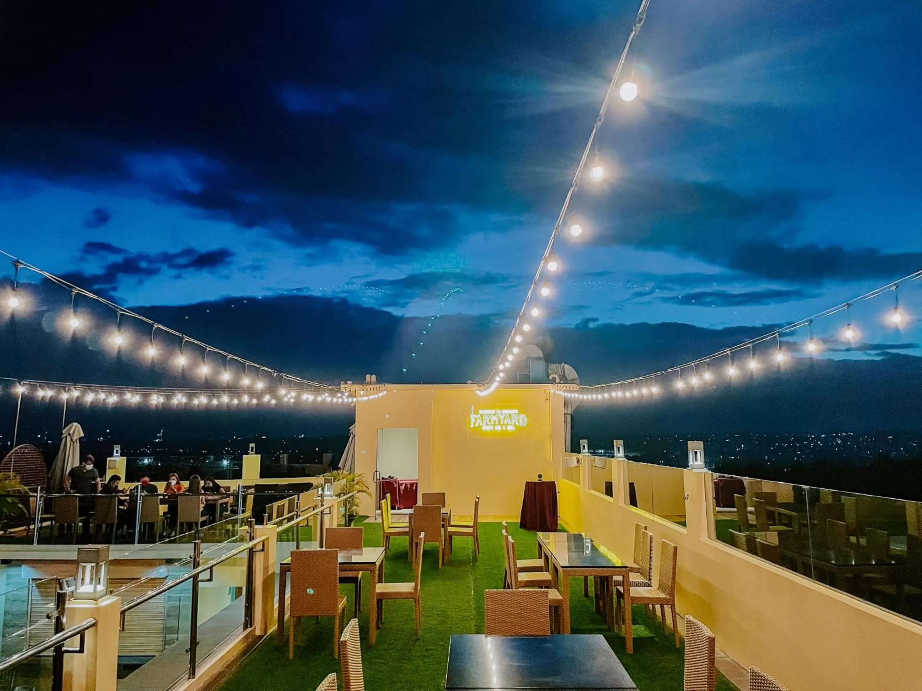 Night in Estancia de lorenzo