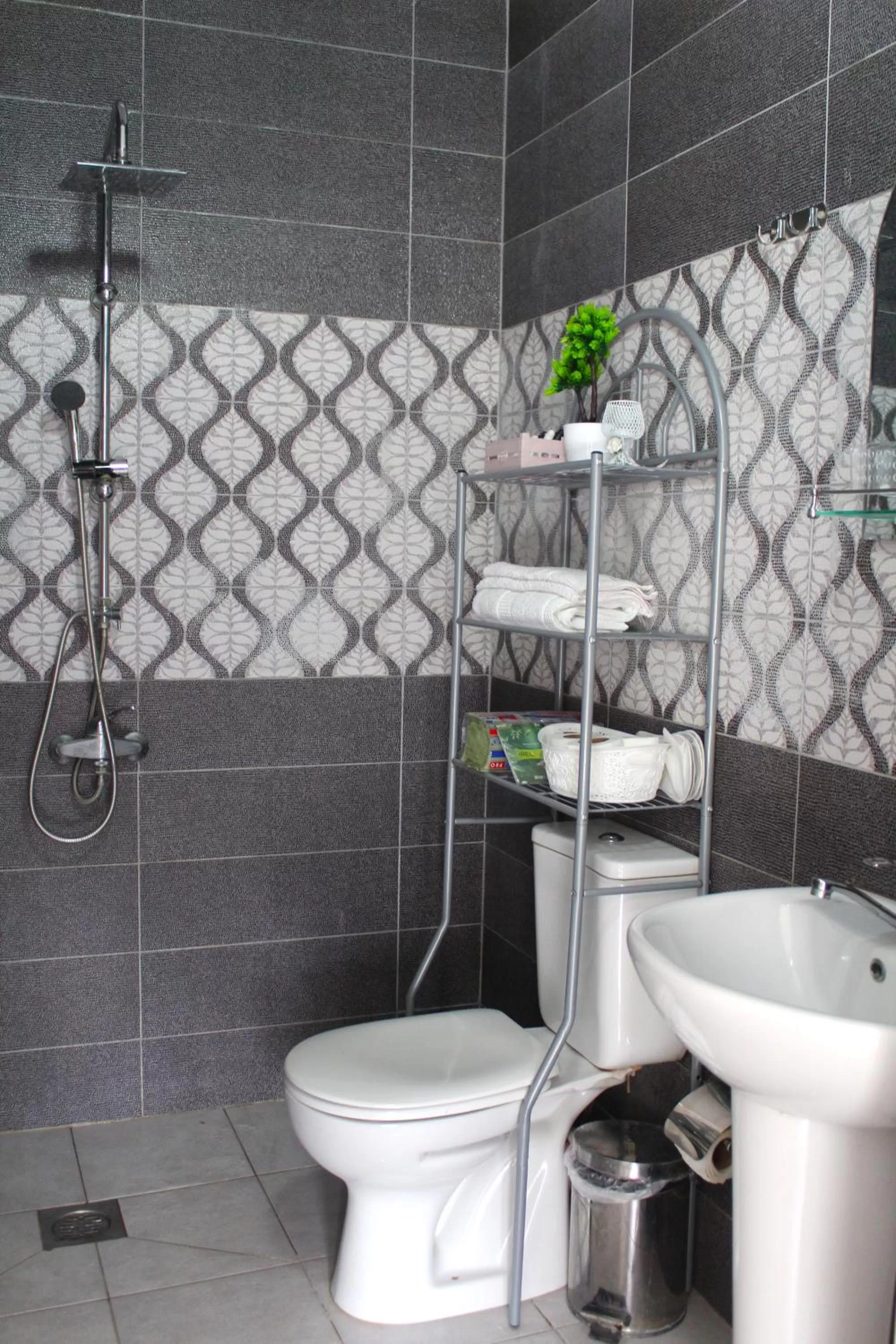 Bathroom in Hotel Kika