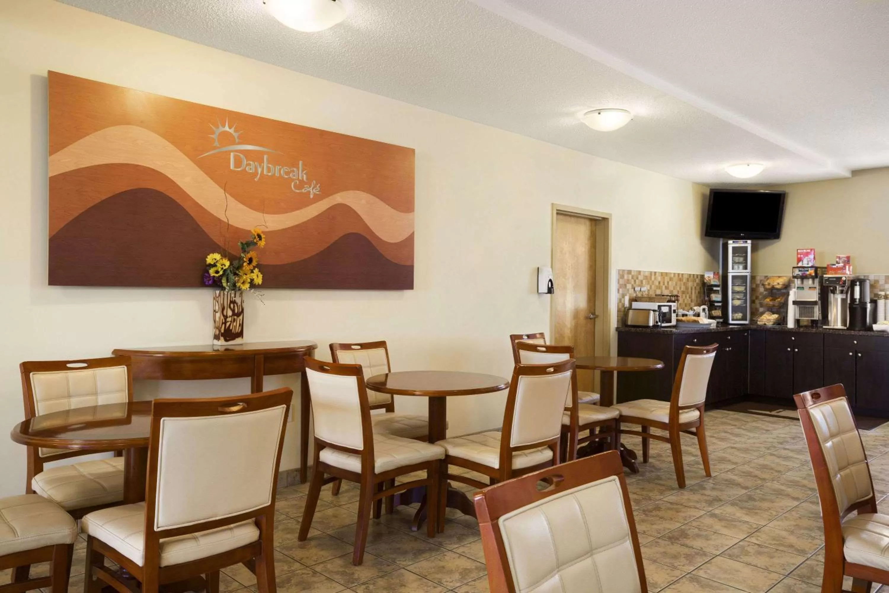 Restaurant/places to eat in Days Inn by Wyndham Bonnyville