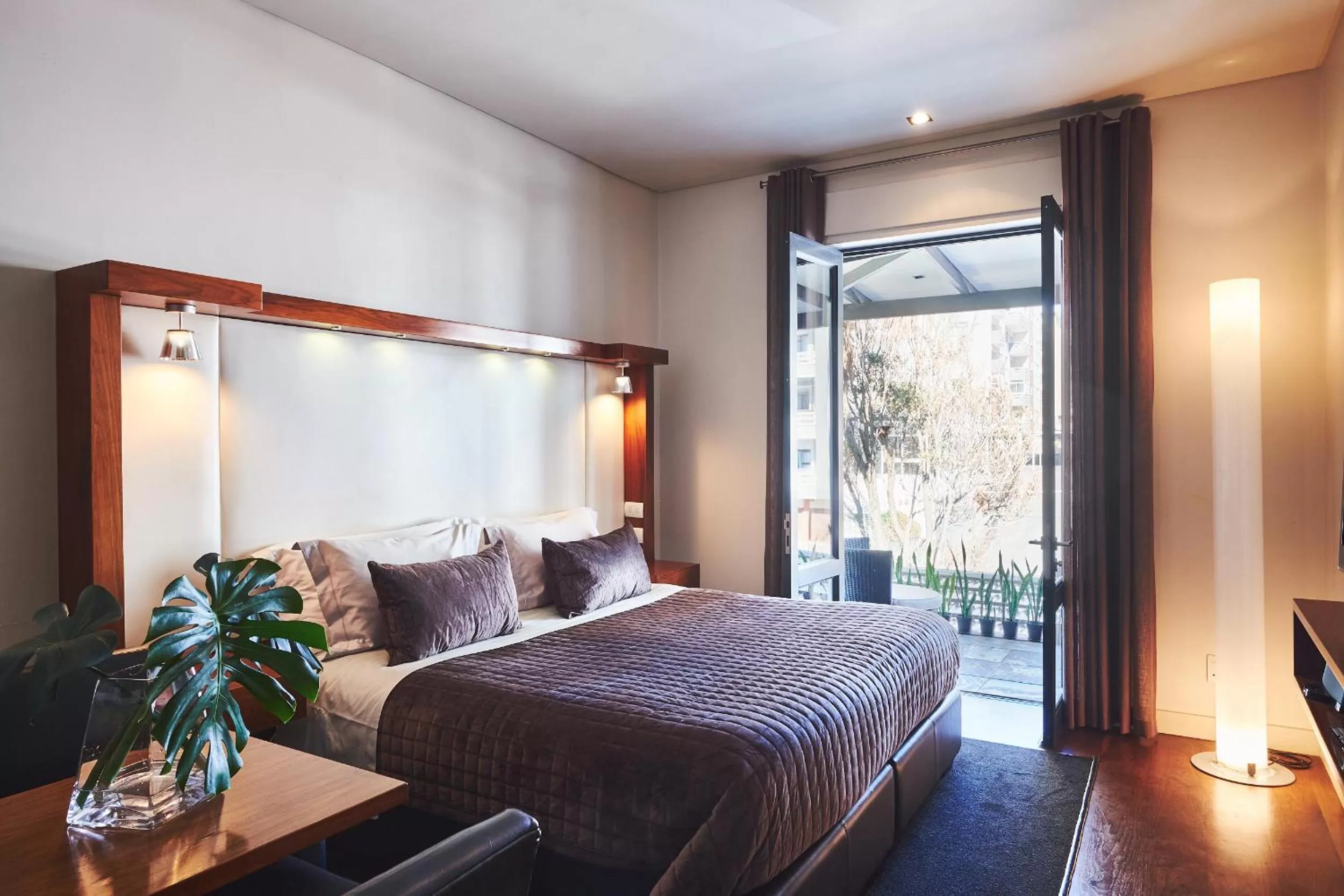 Bedroom, Bed in Hotel on the Promenade