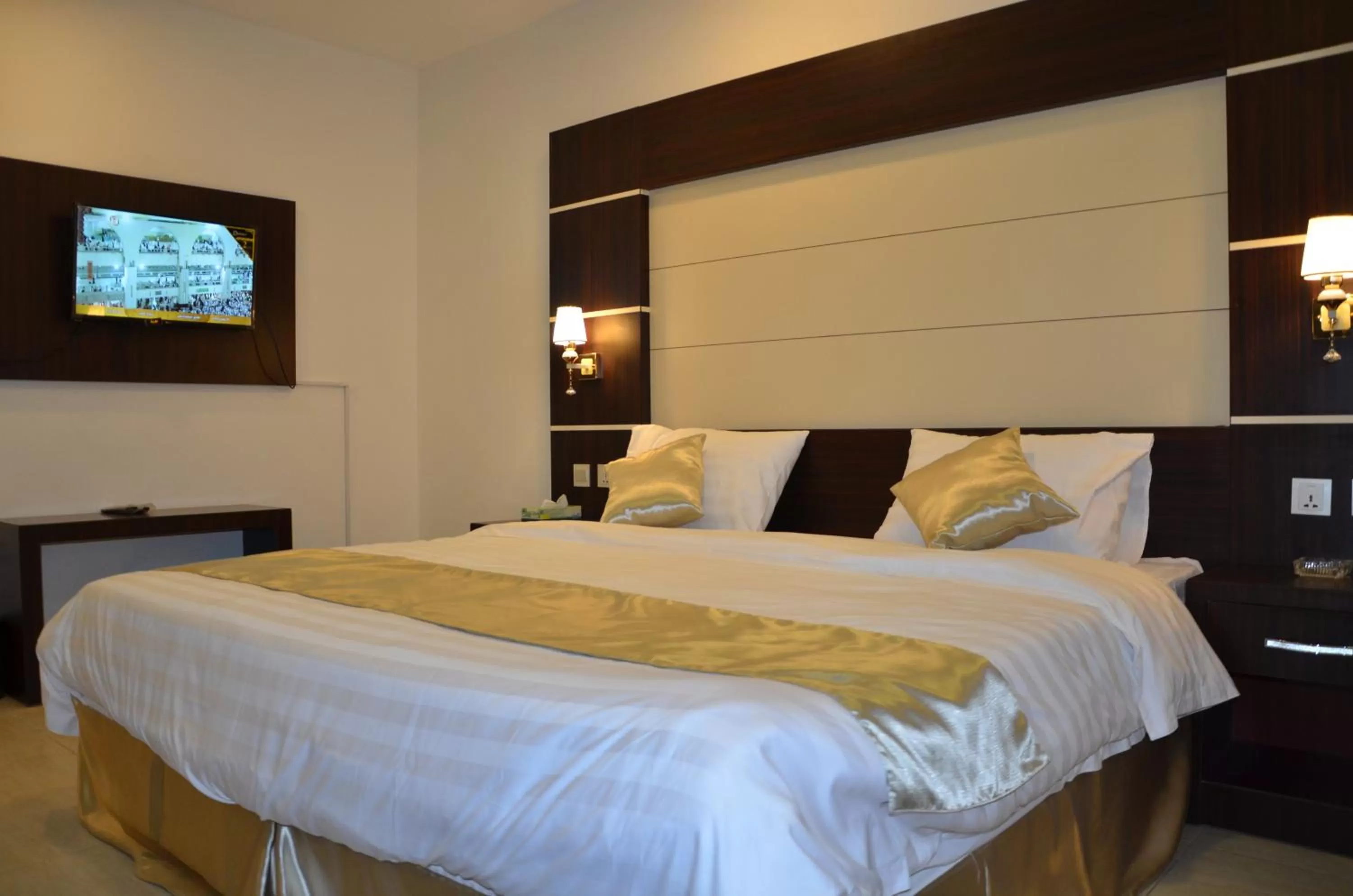 Bed in Jazan Heart Hotel