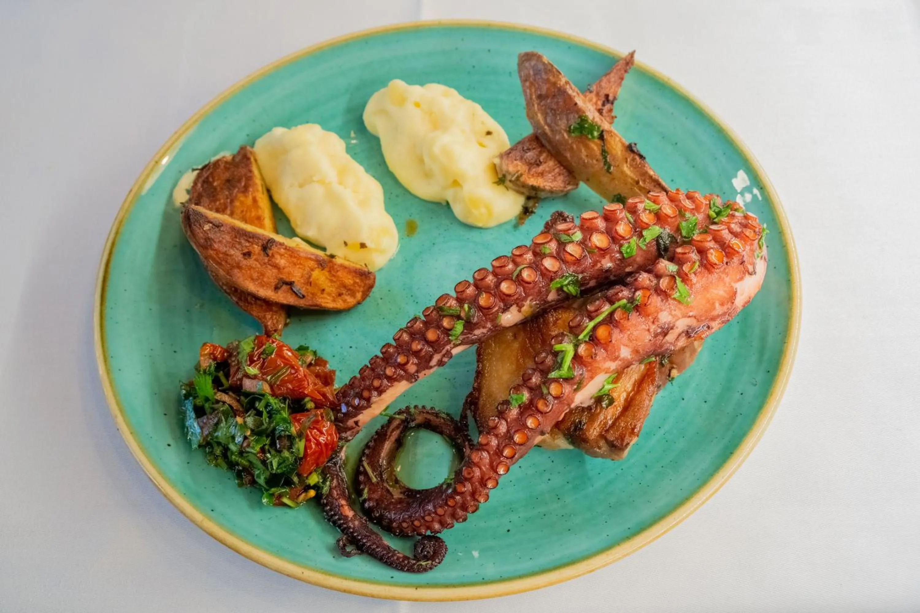 Food and drinks in Hôtel Chateaubriand