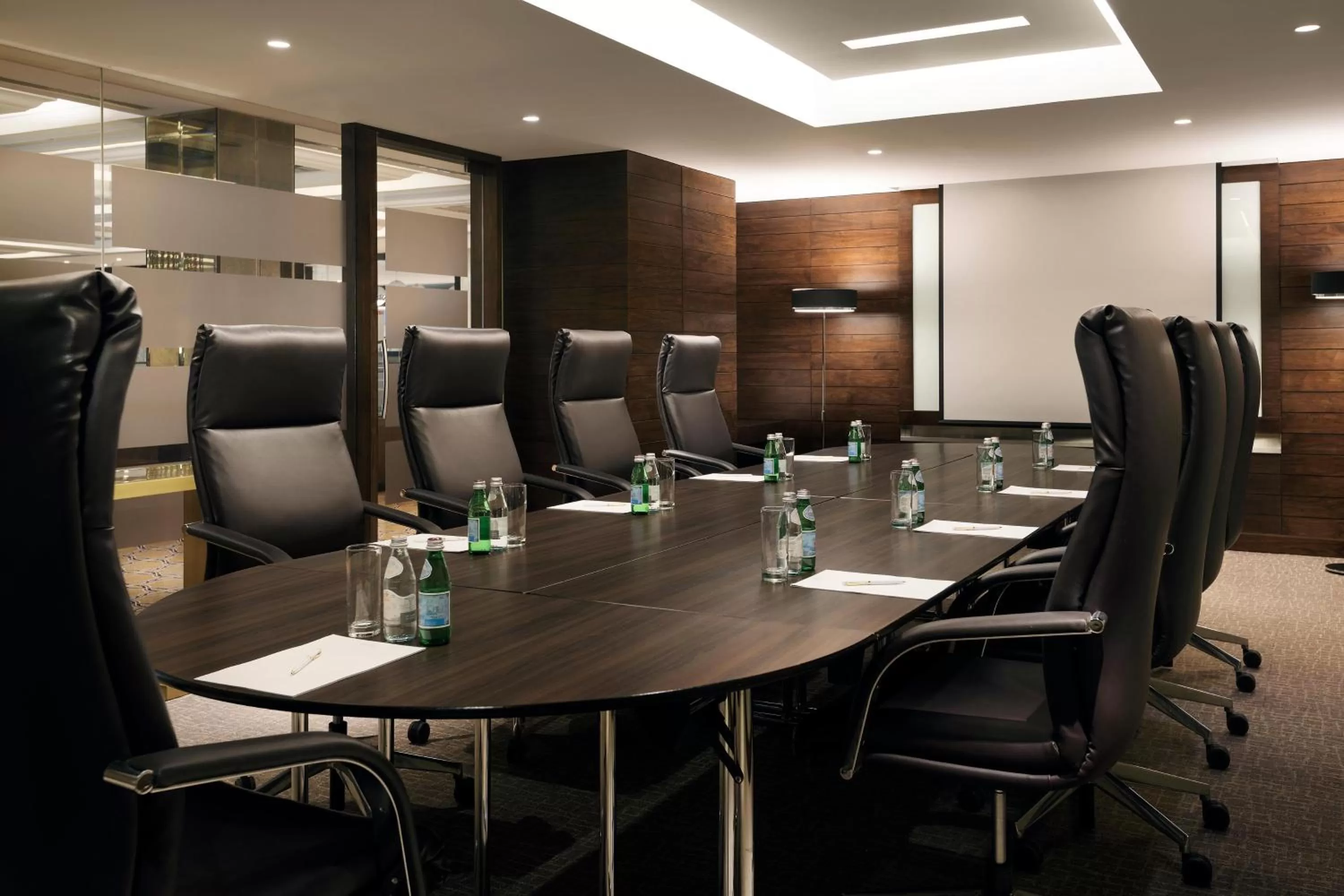 Meeting/conference room in InterContinental Bahrain by IHG