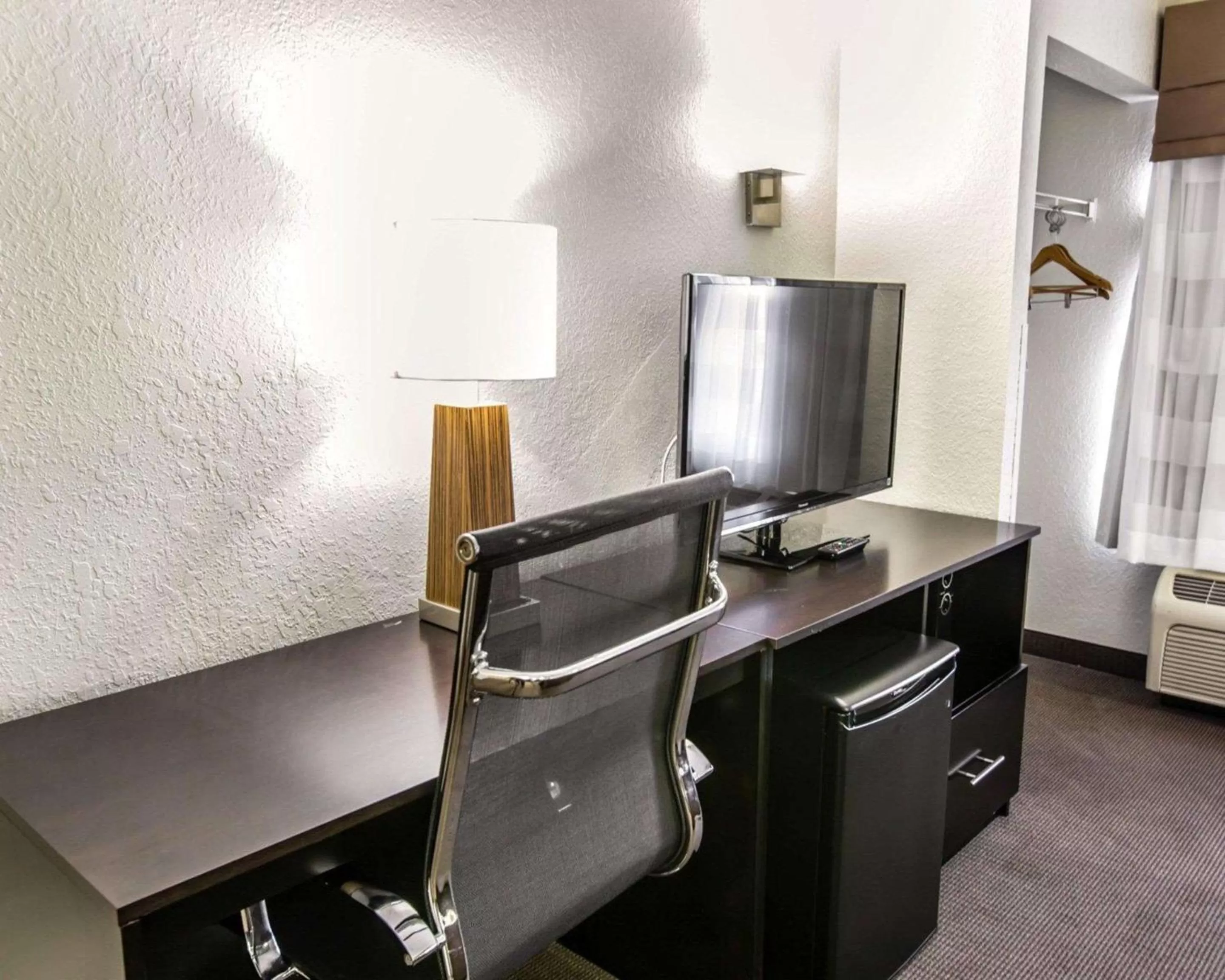 Photo of the whole room in Sleep Inn Myrtle Beach near Outlets