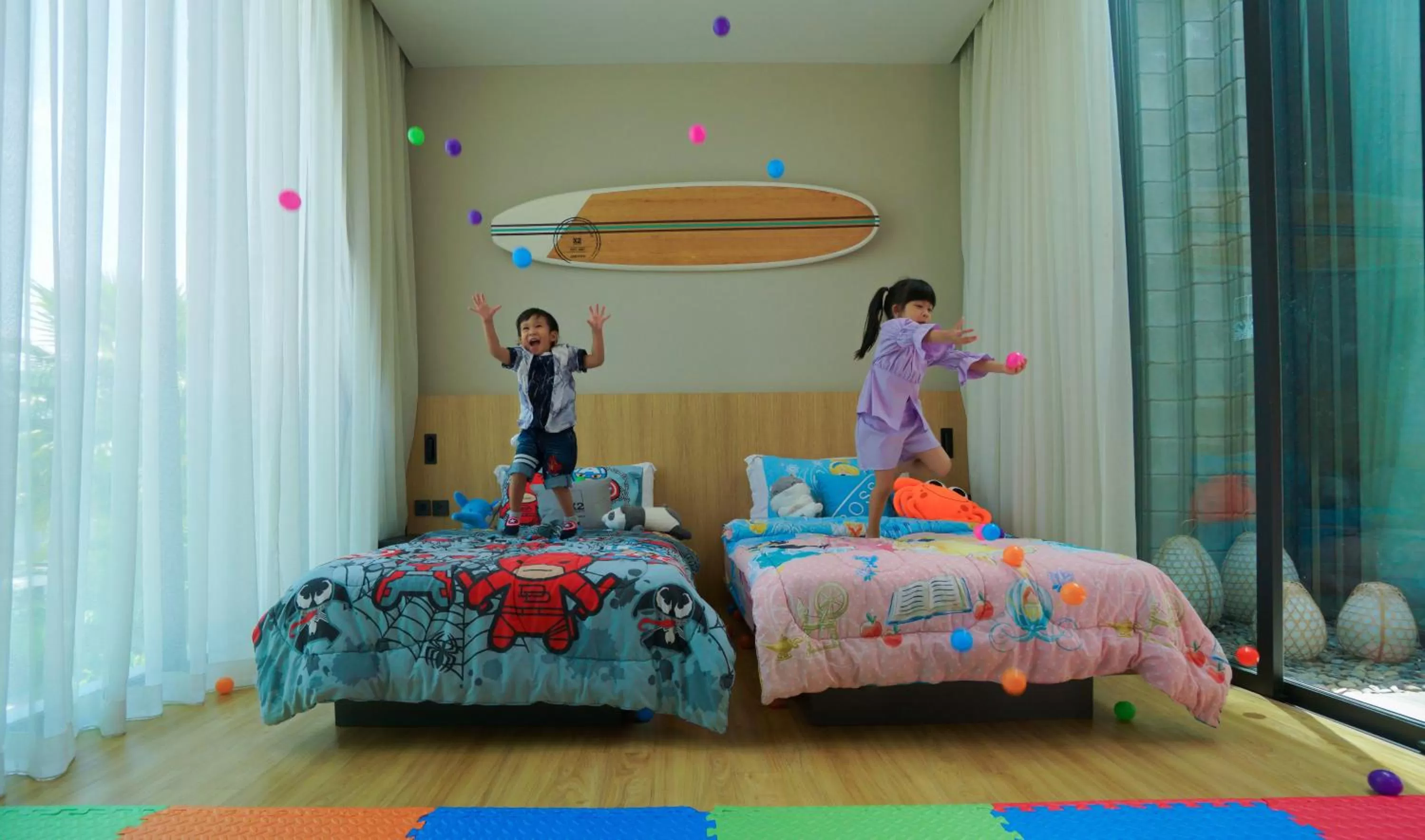 children, Bed in Cross Pattaya Oceanphere - formerly X2 Pattaya Oceanphere