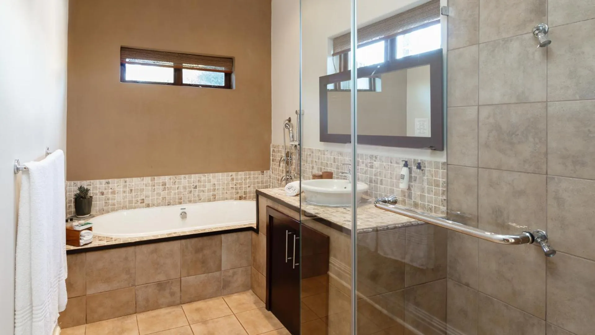 Bathroom in Manor 38