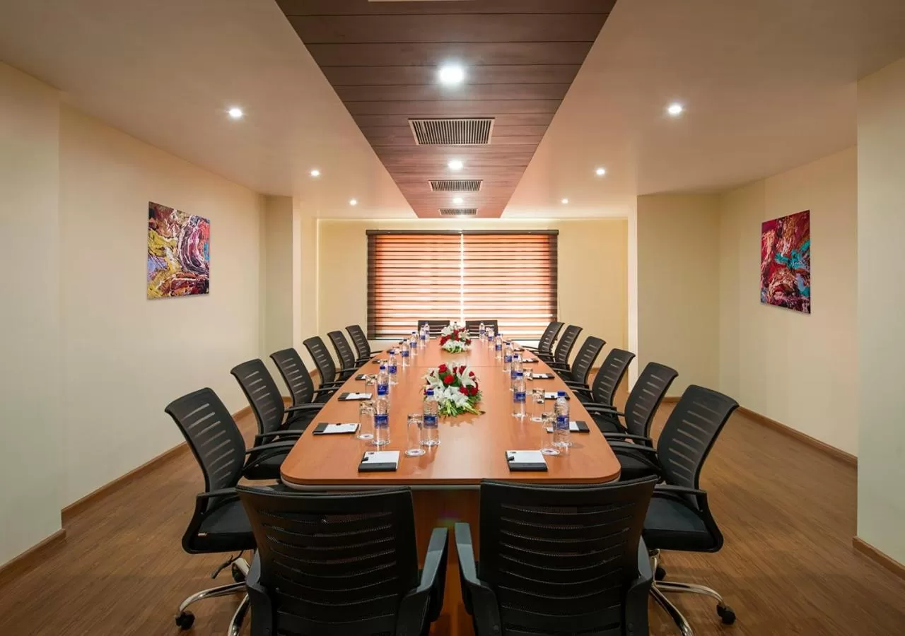 Meeting/conference room in Clarks Inn Suites Katra