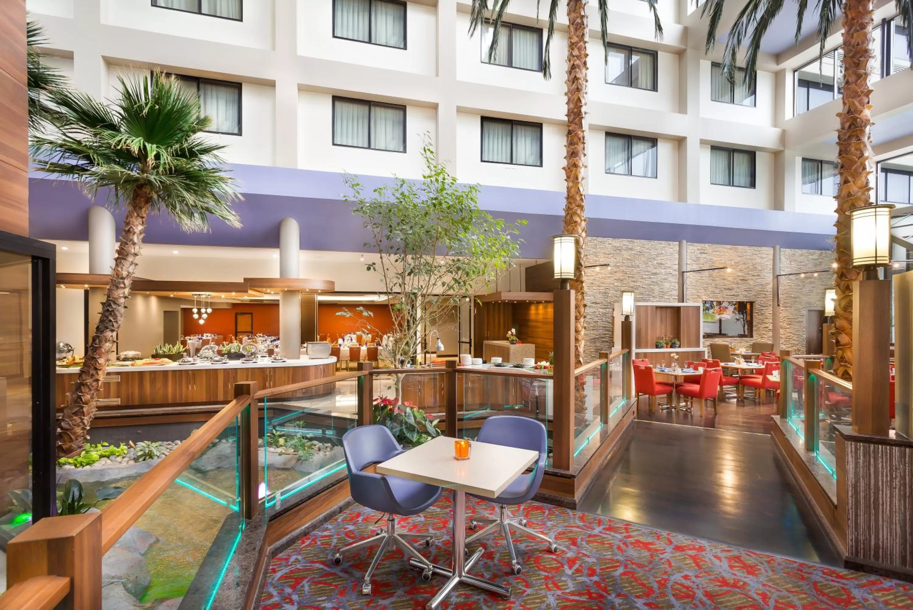 Coffee/tea facilities in Crowne Plaza Hotel Foster City-San Mateo by IHG