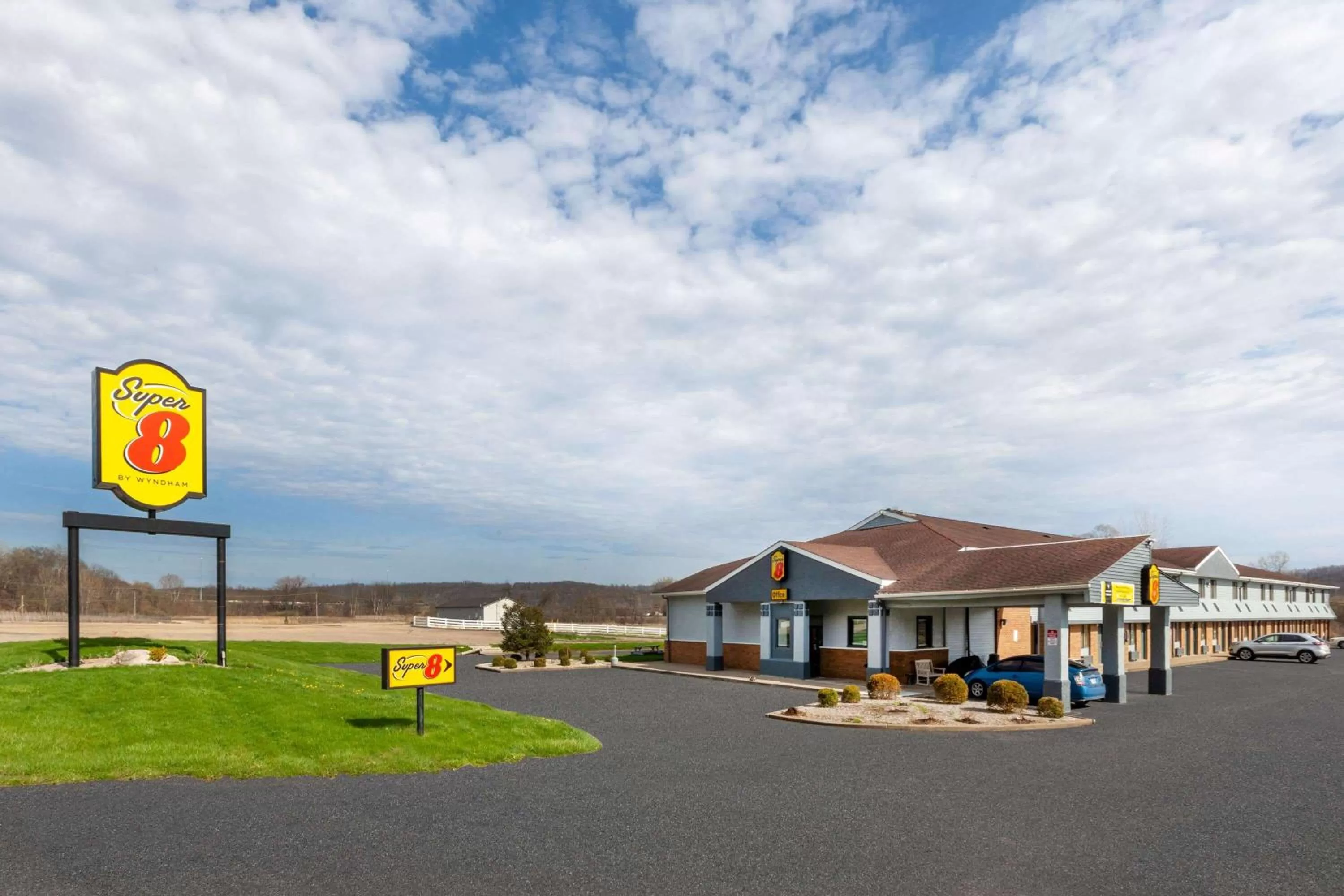 Property building in Super 8 by Wyndham Newcomerstown