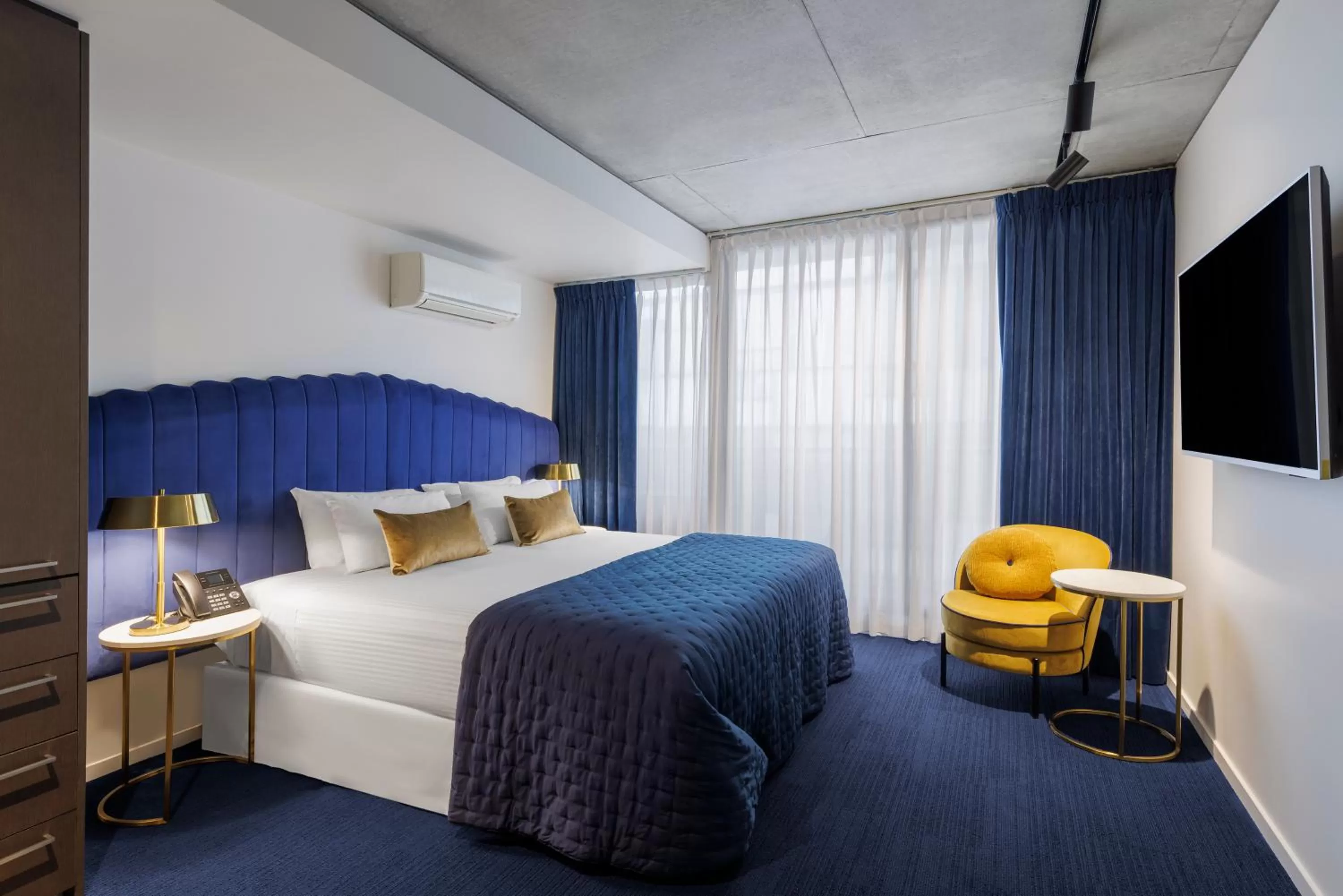 Bed in Avani Melbourne Jazz Corner Residences