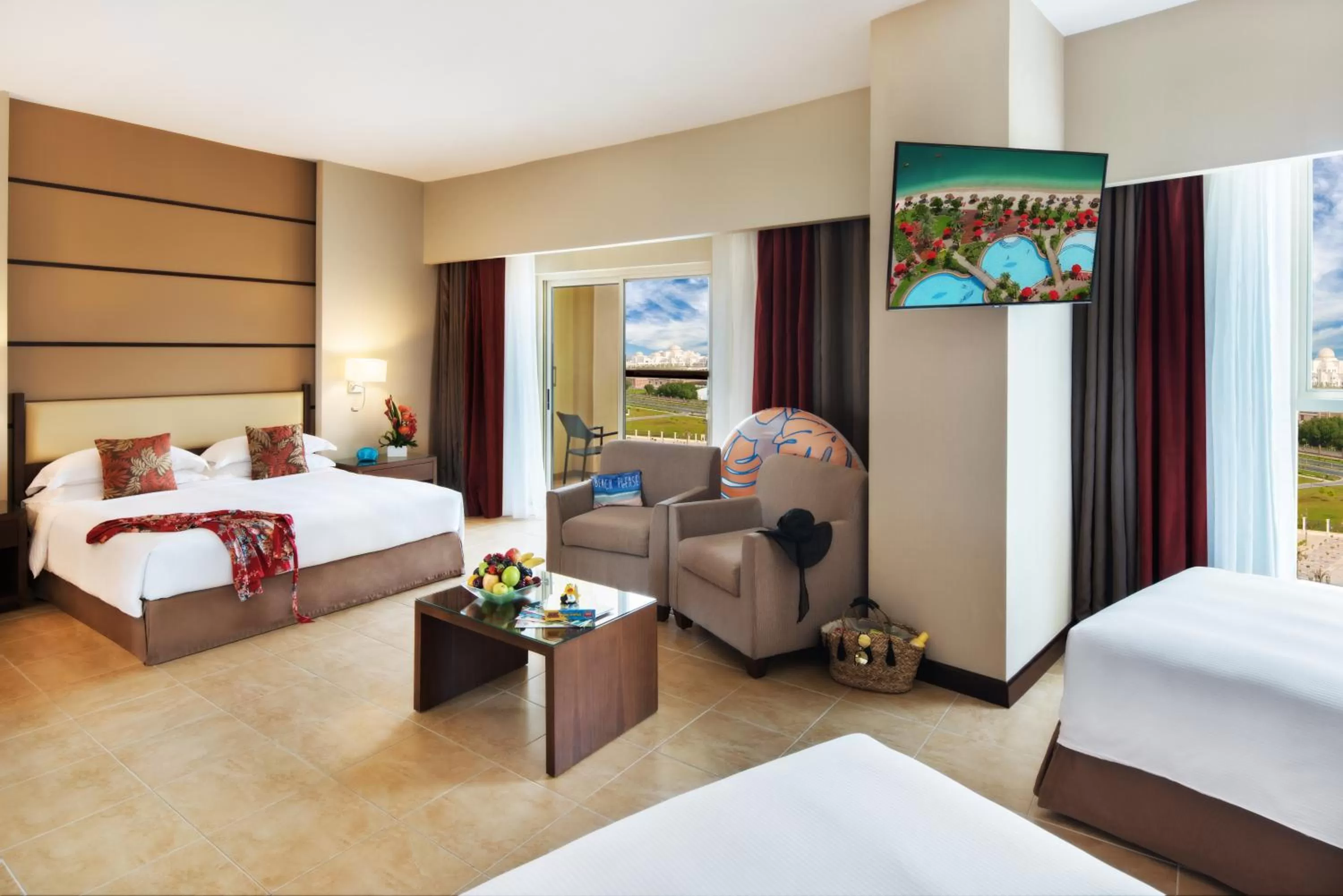 Bed in Khalidiya Palace Rayhaan by Rotana, Abu Dhabi