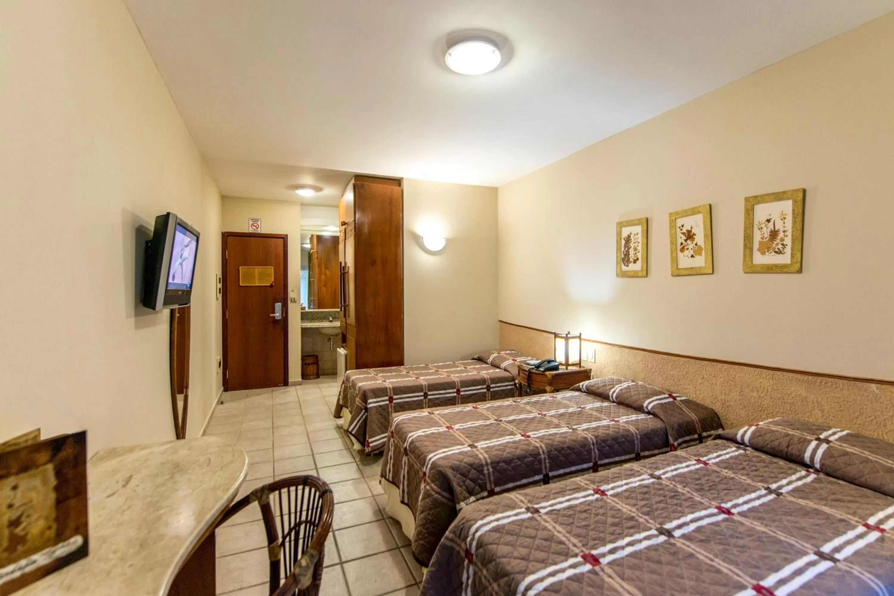 Photo of the whole room, Bed in Divi-Divi Praia Hotel