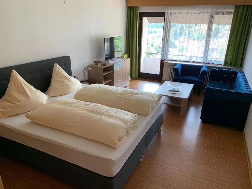 Bed in Hotel Cafe Waldeck