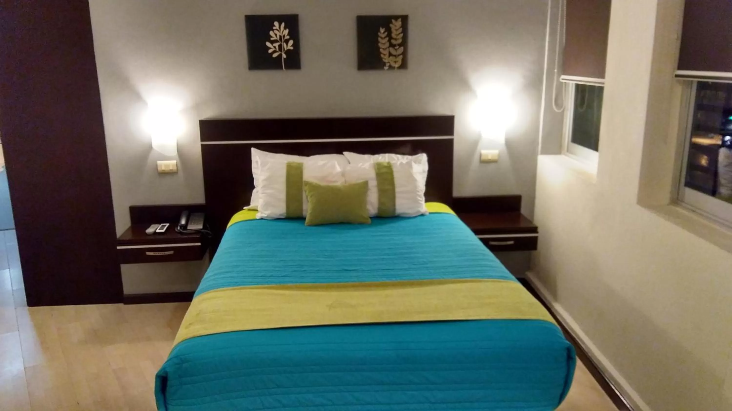 Bed in Hotel Misión Express Xalapa