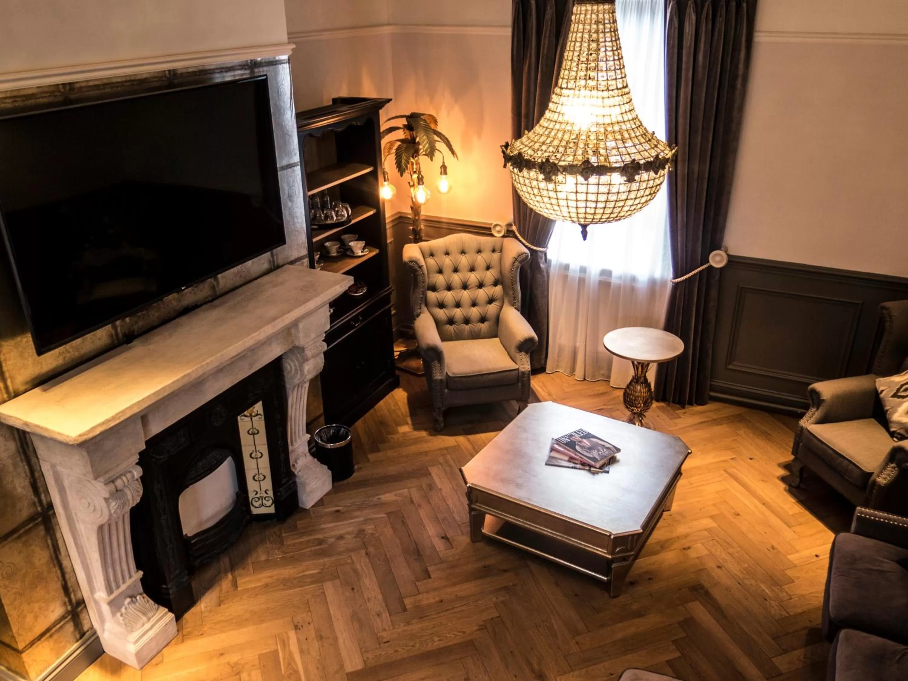 Living room in Hardwick Hall Hotel