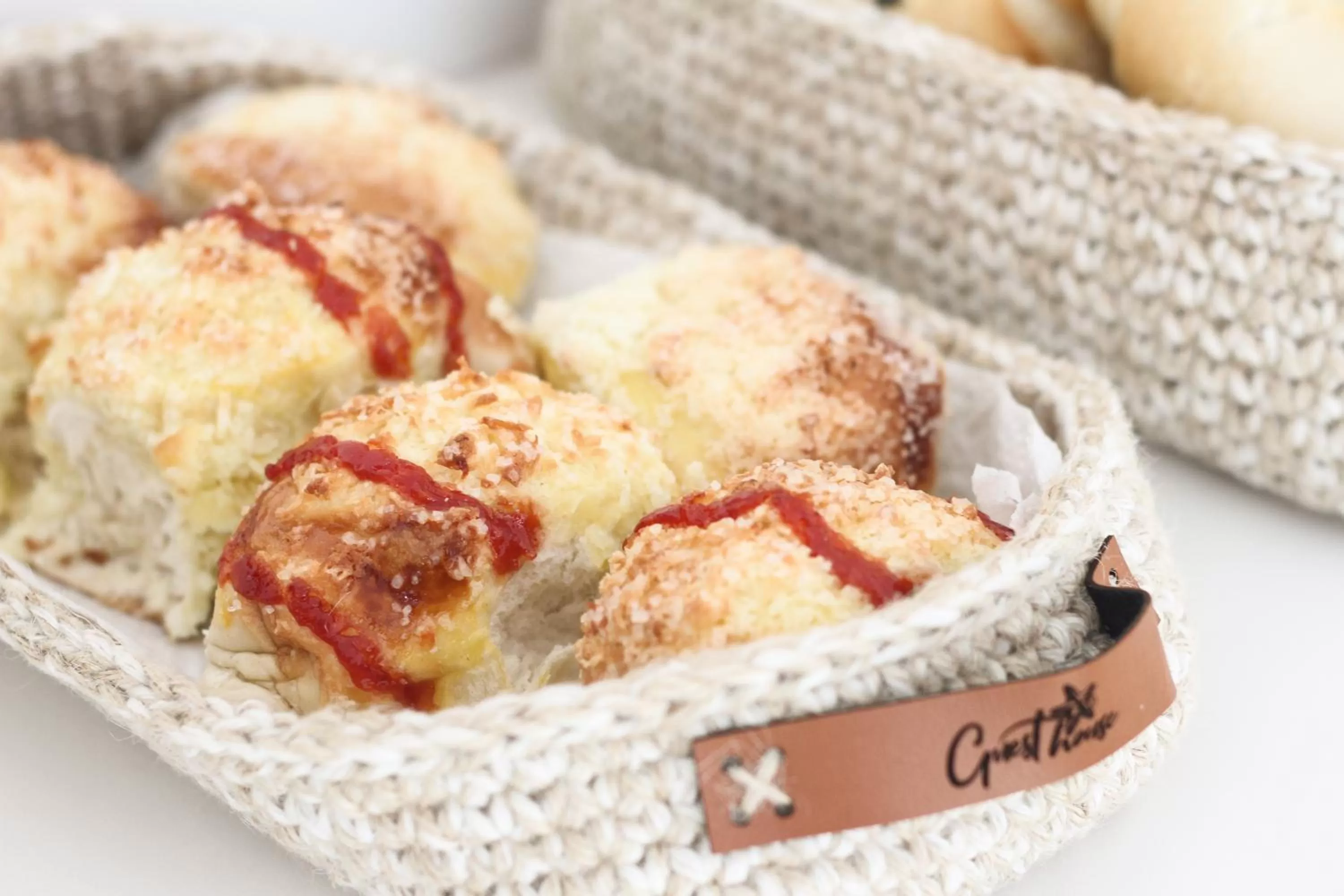 Breakfast, Food in Guest House Guarujá