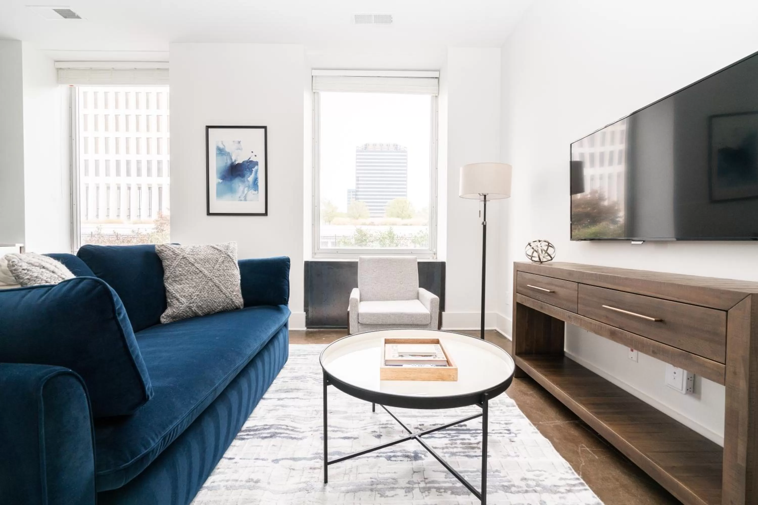 TV and multimedia in Mint House at The Reserve - Nashville