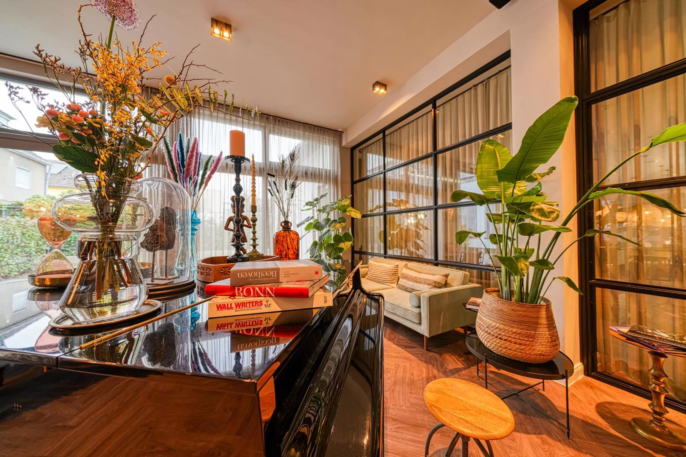 Lobby or reception in Vienna House Easy by Wyndham Bonn City