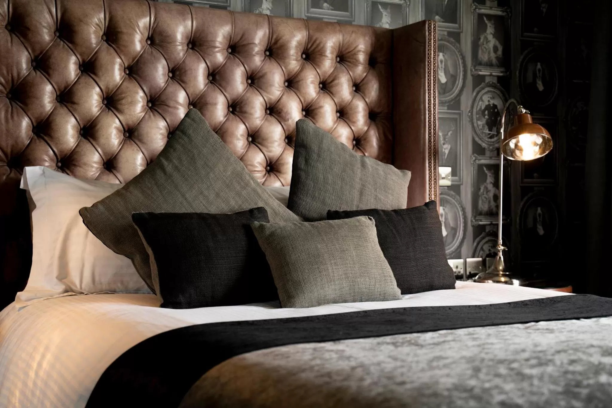 Bed in Derwent Manor Boutique Hotel