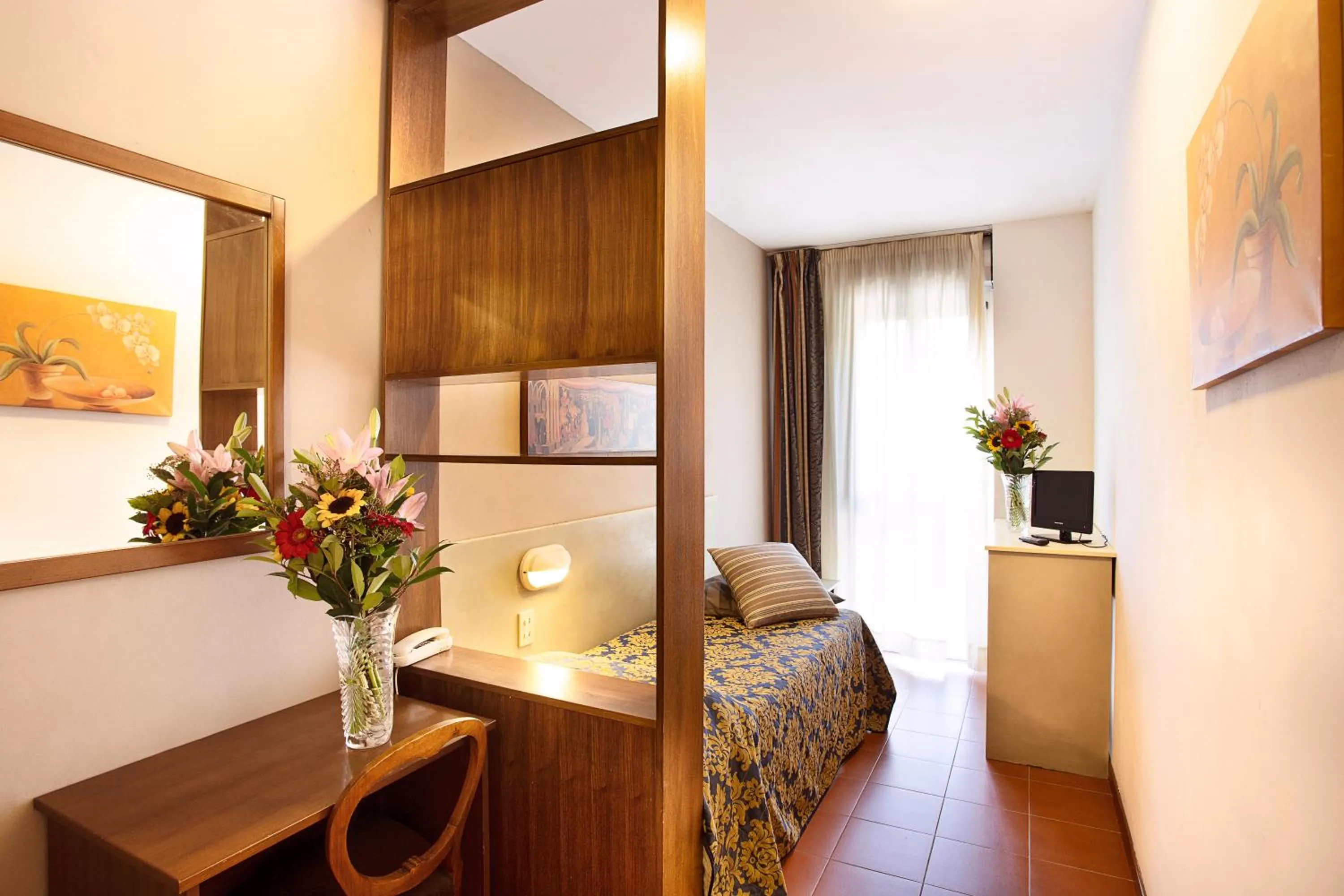 Photo of the whole room in Hotel Corolle