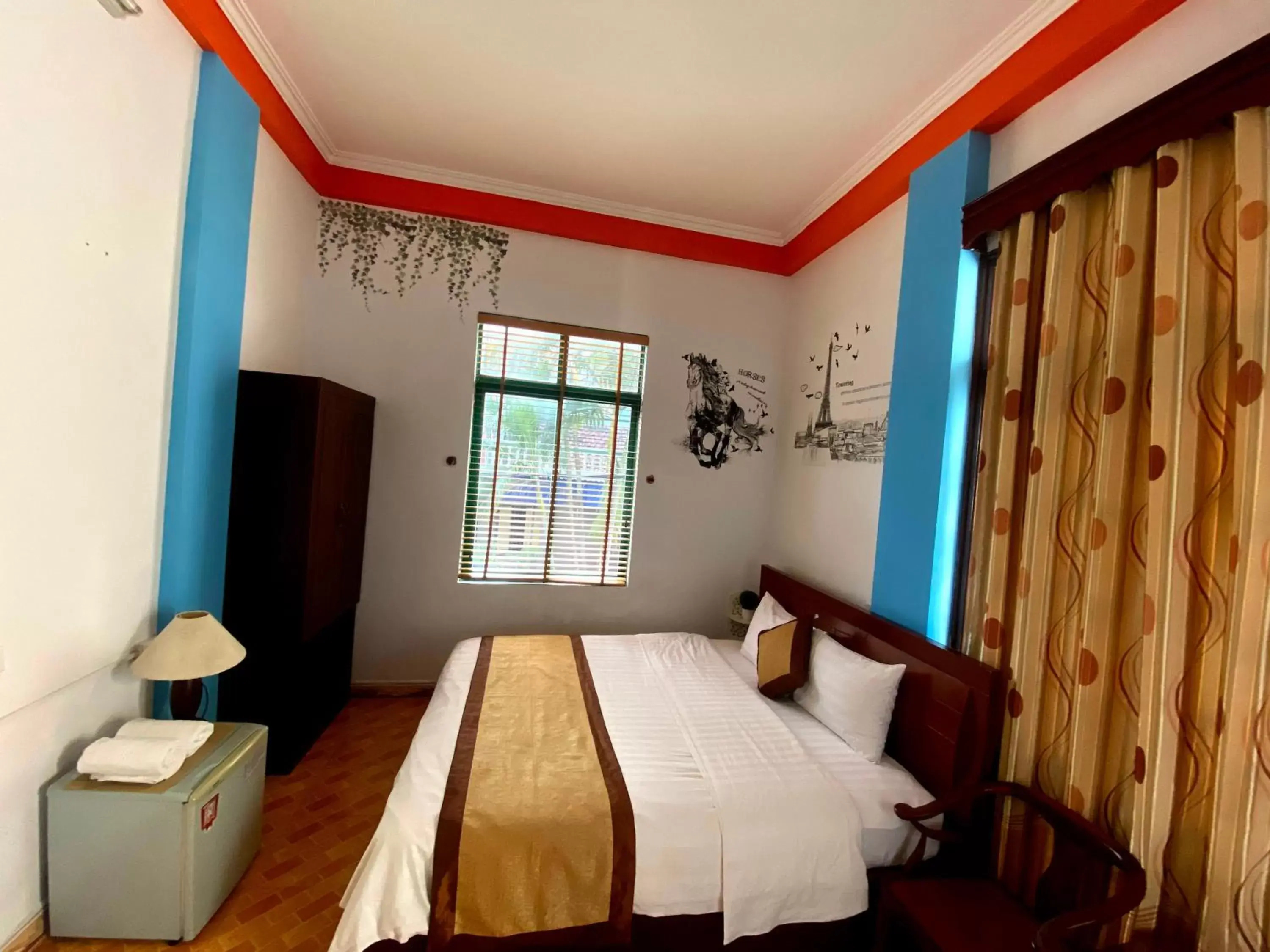 Economy Double Room in Alex Ha Long Hotel Economy Double Room in Alex Ha Long Hotel