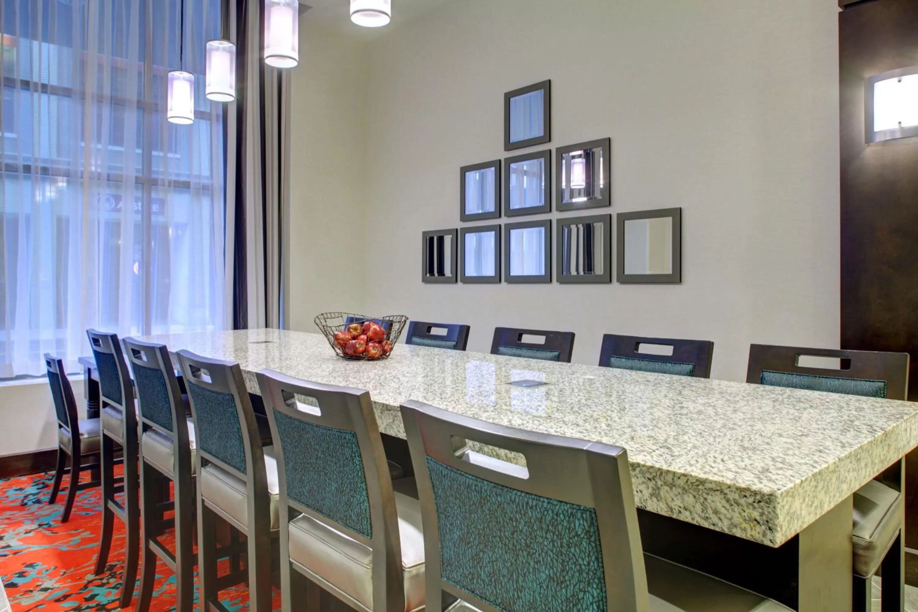 Restaurant/places to eat in Hampton Inn & Suites - Roanoke-Downtown, VA