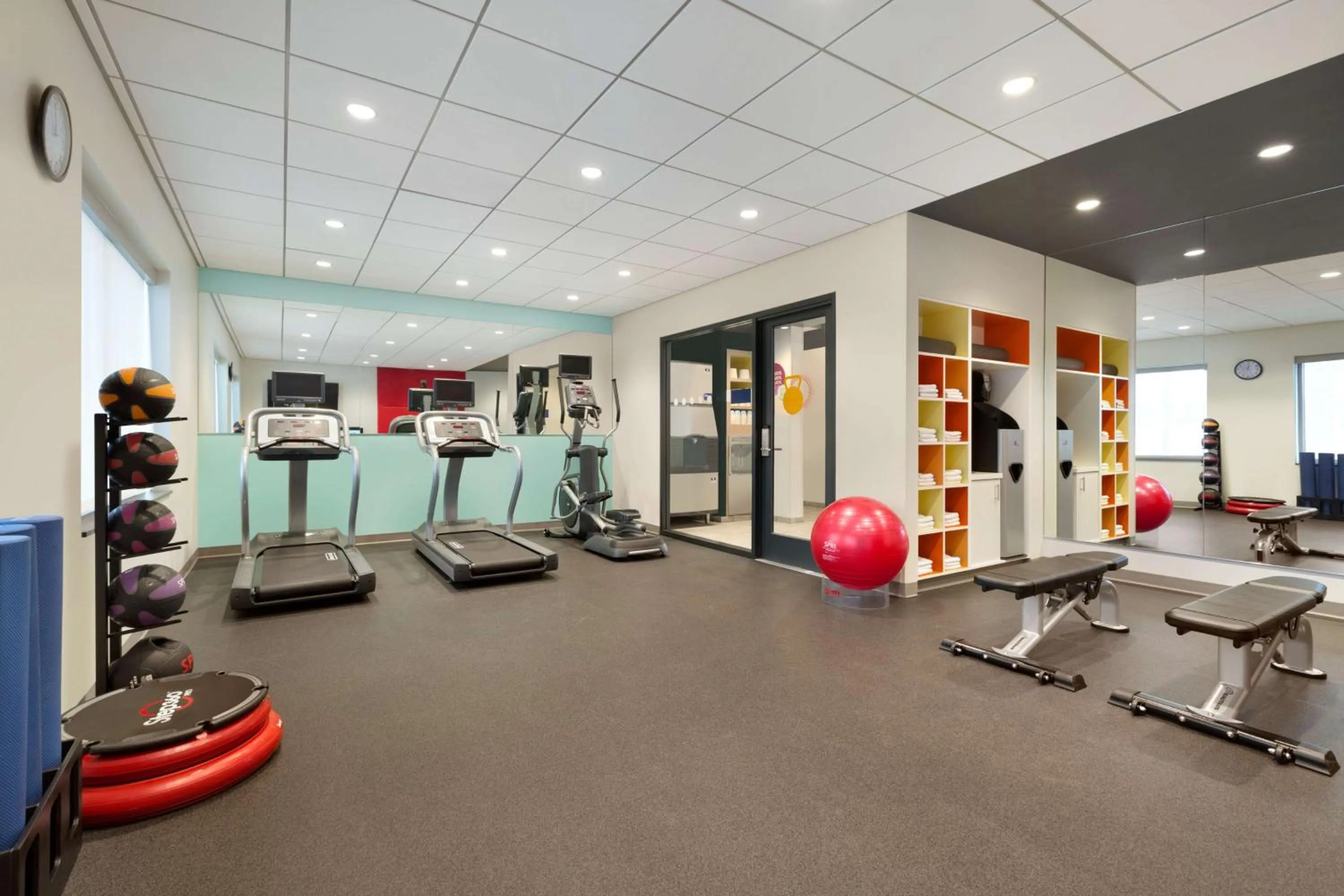 Fitness centre/facilities in Tru By Hilton Las Vegas Airport NV