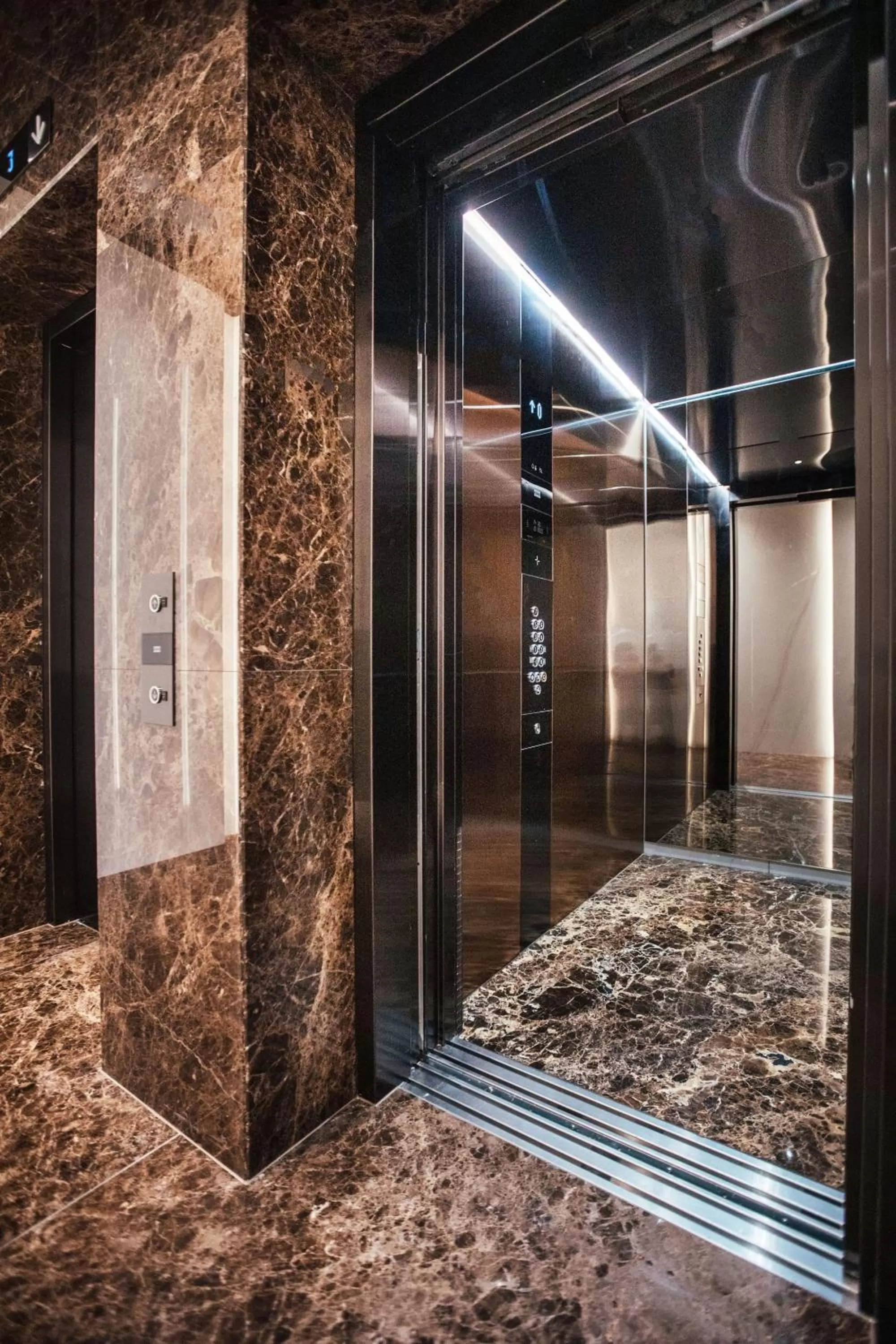 elevator in City Hotel Dubrovnik